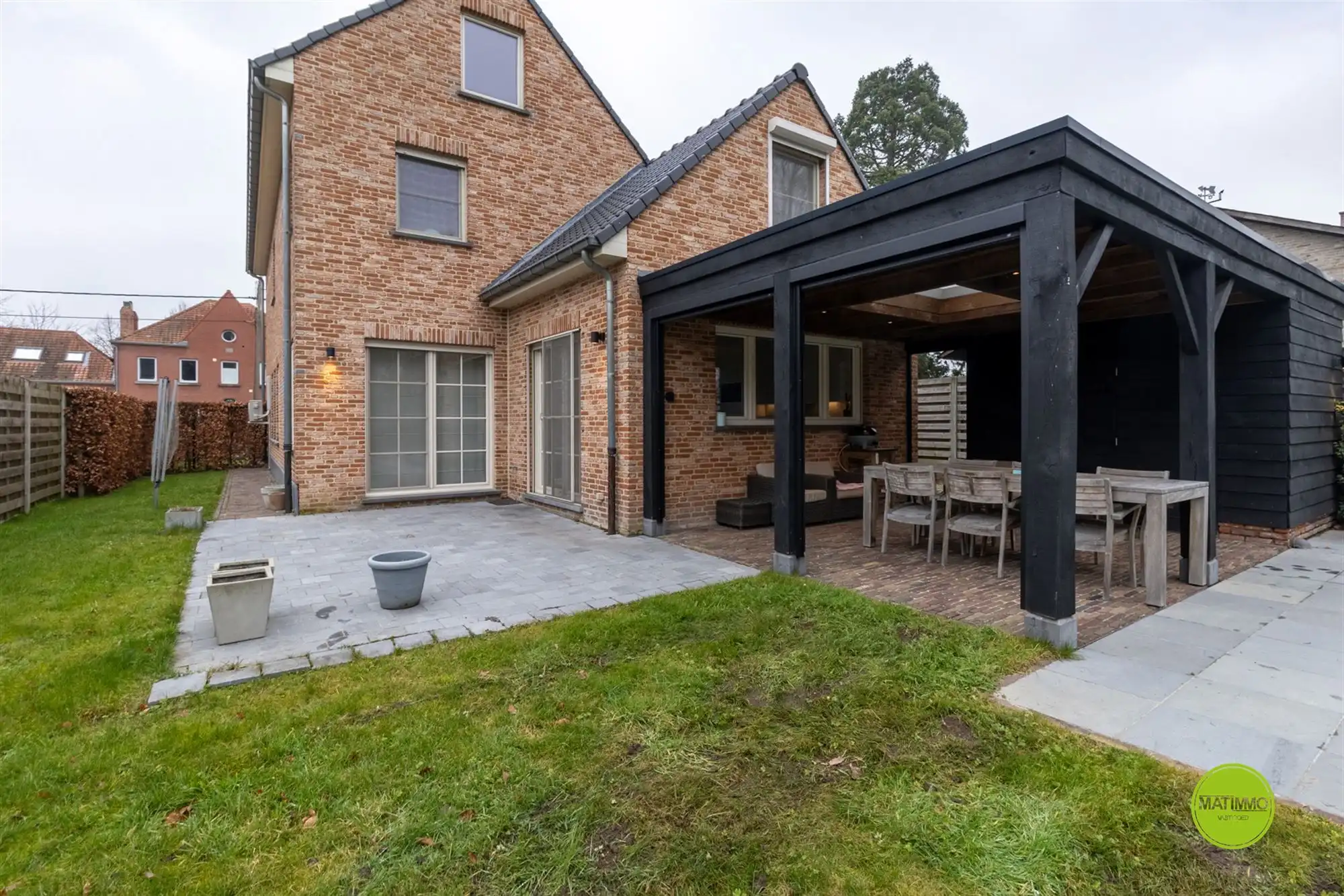 Ruime, energiezuinige gezinswoning met zwembad in Laakdal foto 39