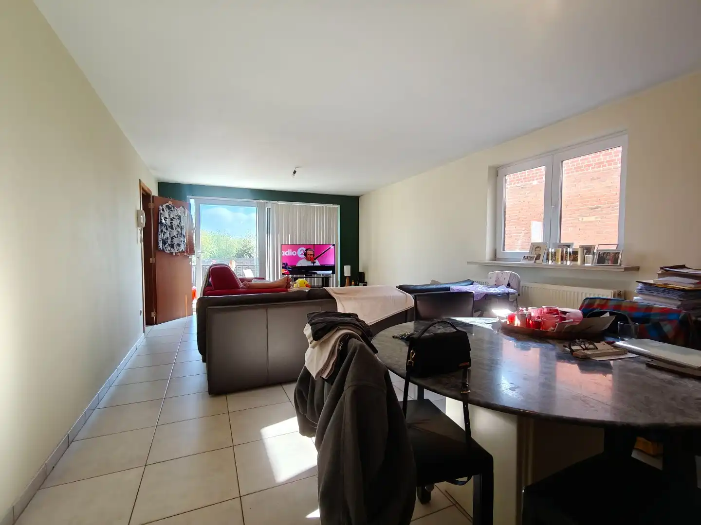 Gezellig gelijkvloers appartement te Schellebelle foto 2