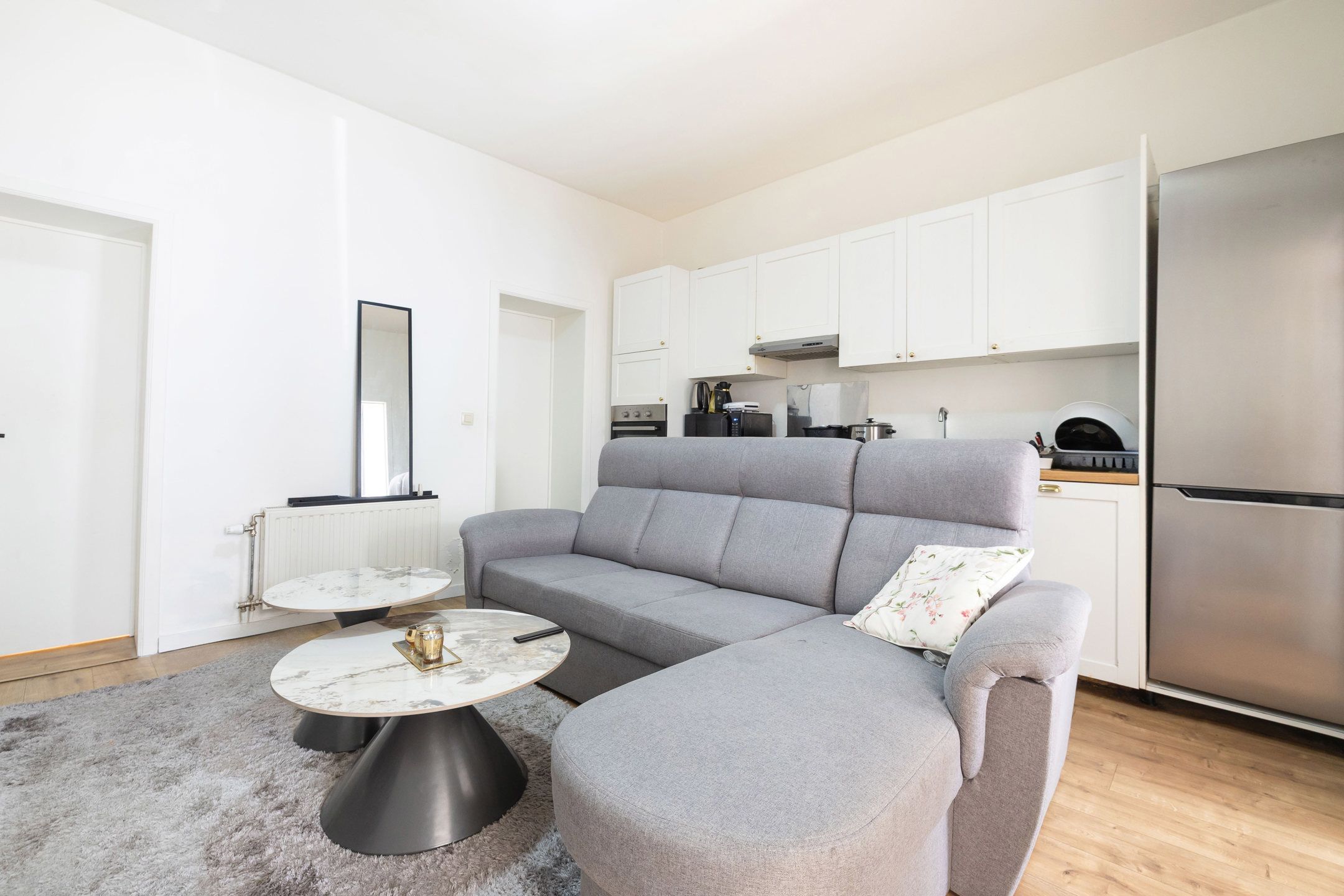 Appartement met 2 slaapkamers van ± 56 m² (lage kosten) foto {{pictureIndex}}