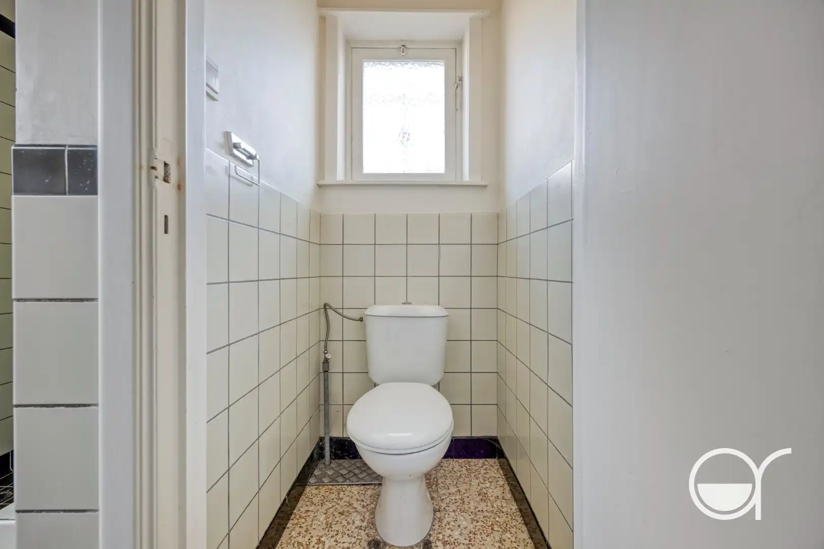 Te renoveren villa in Zwijnaarde foto 11