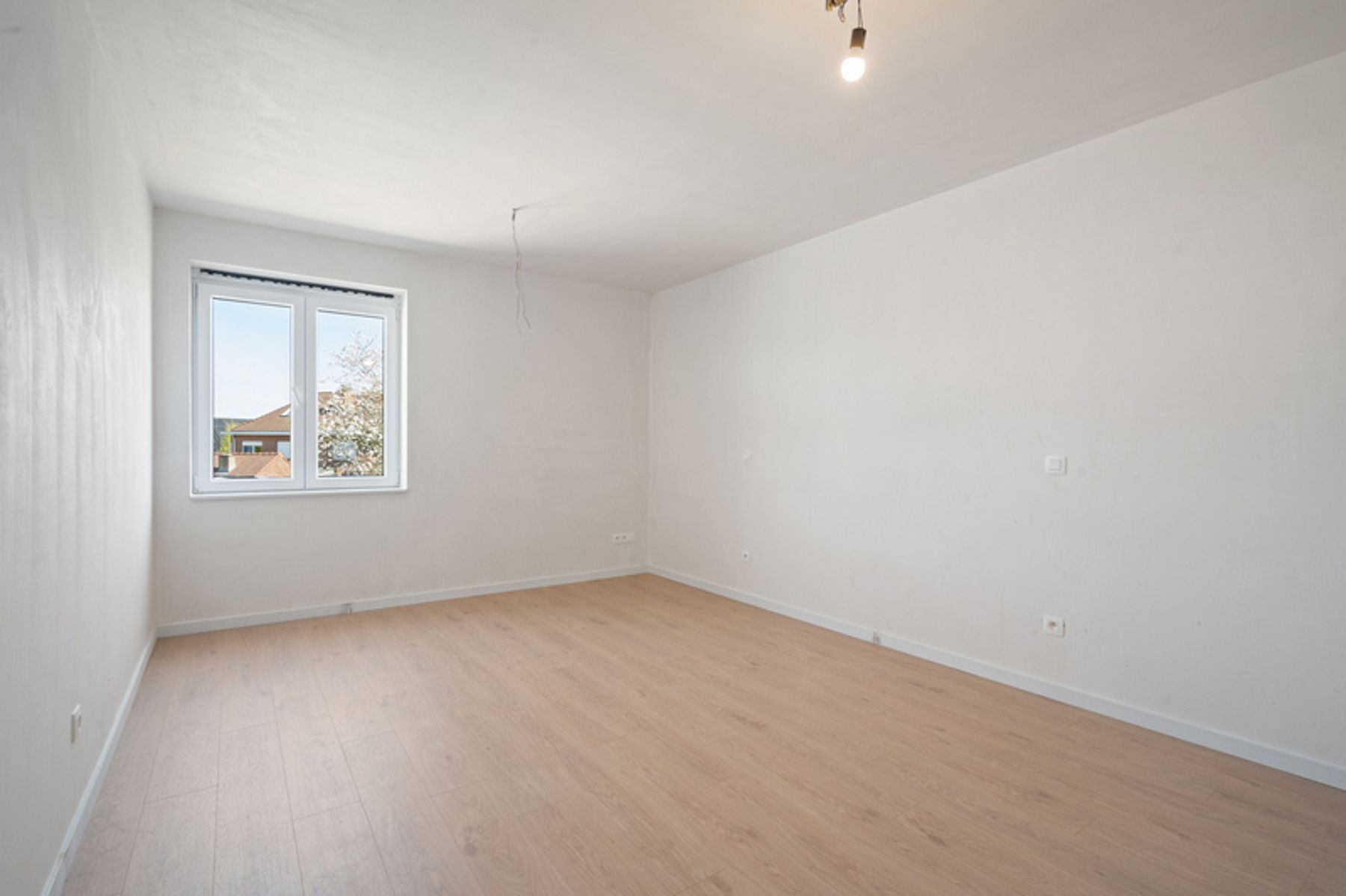 Tijdloze, halfopen woning foto 7