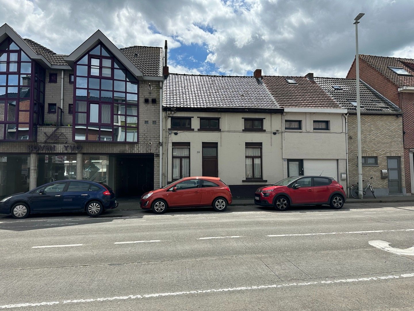 Bouwgrond 590m2 met te slopen woning. foto 7