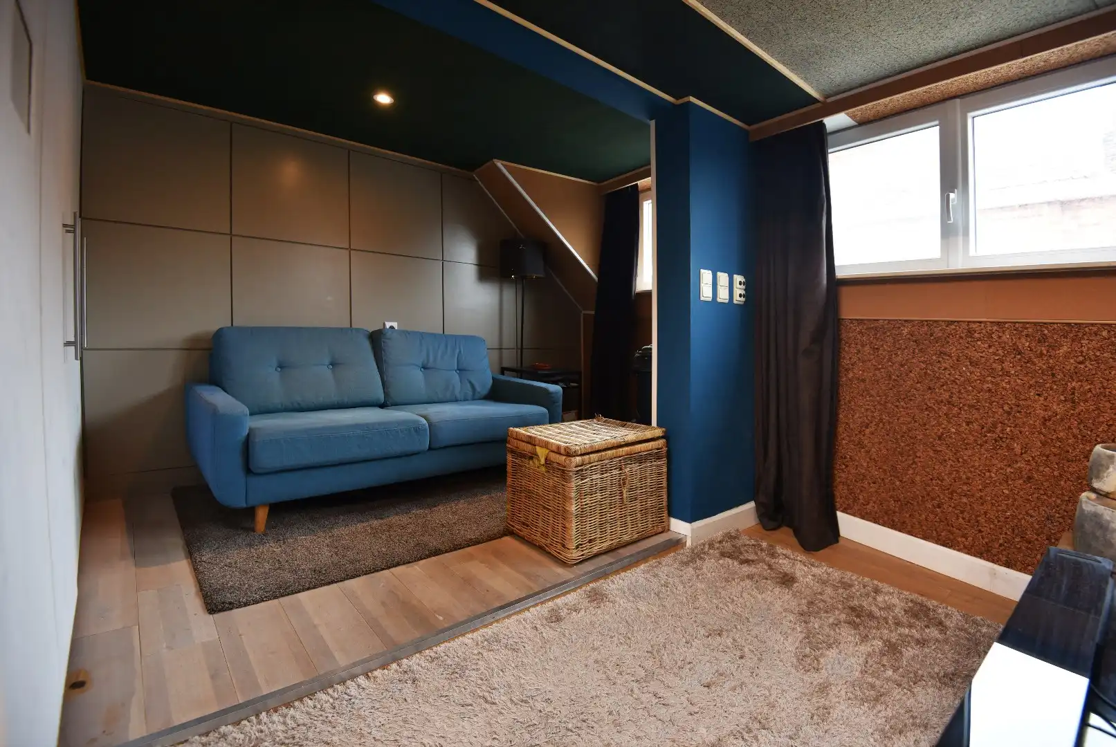 Rijwoning met zonnige tuin nabij centrum Maldegem. foto 5