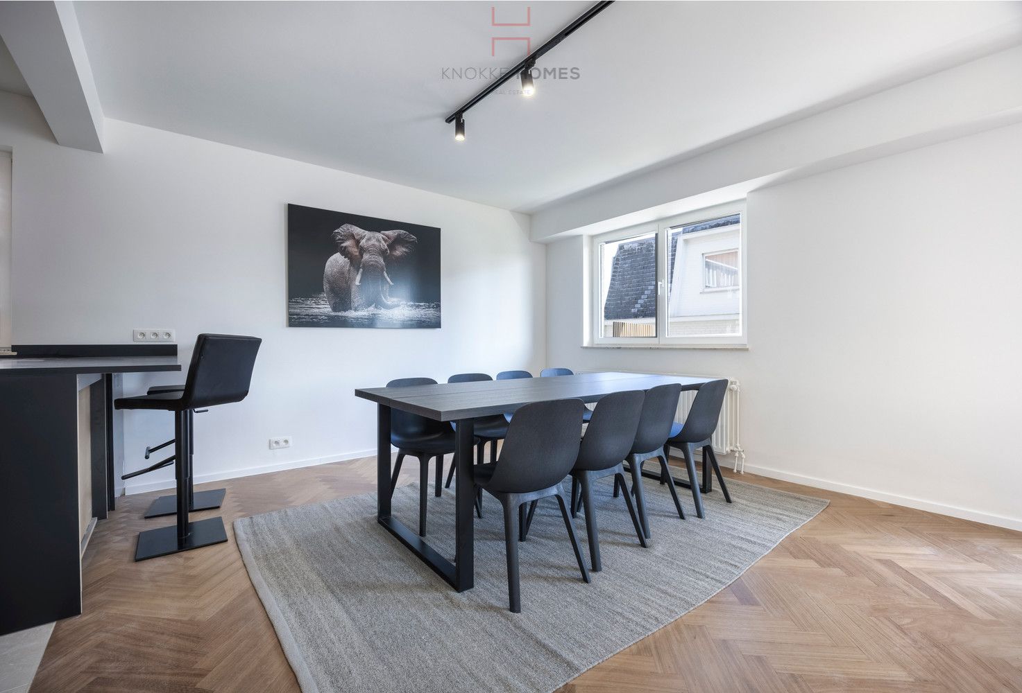 Mooi gerenoveerd hoekappartement in een villa-residentie vlakbij de zeedijk in Duinbergen foto 6