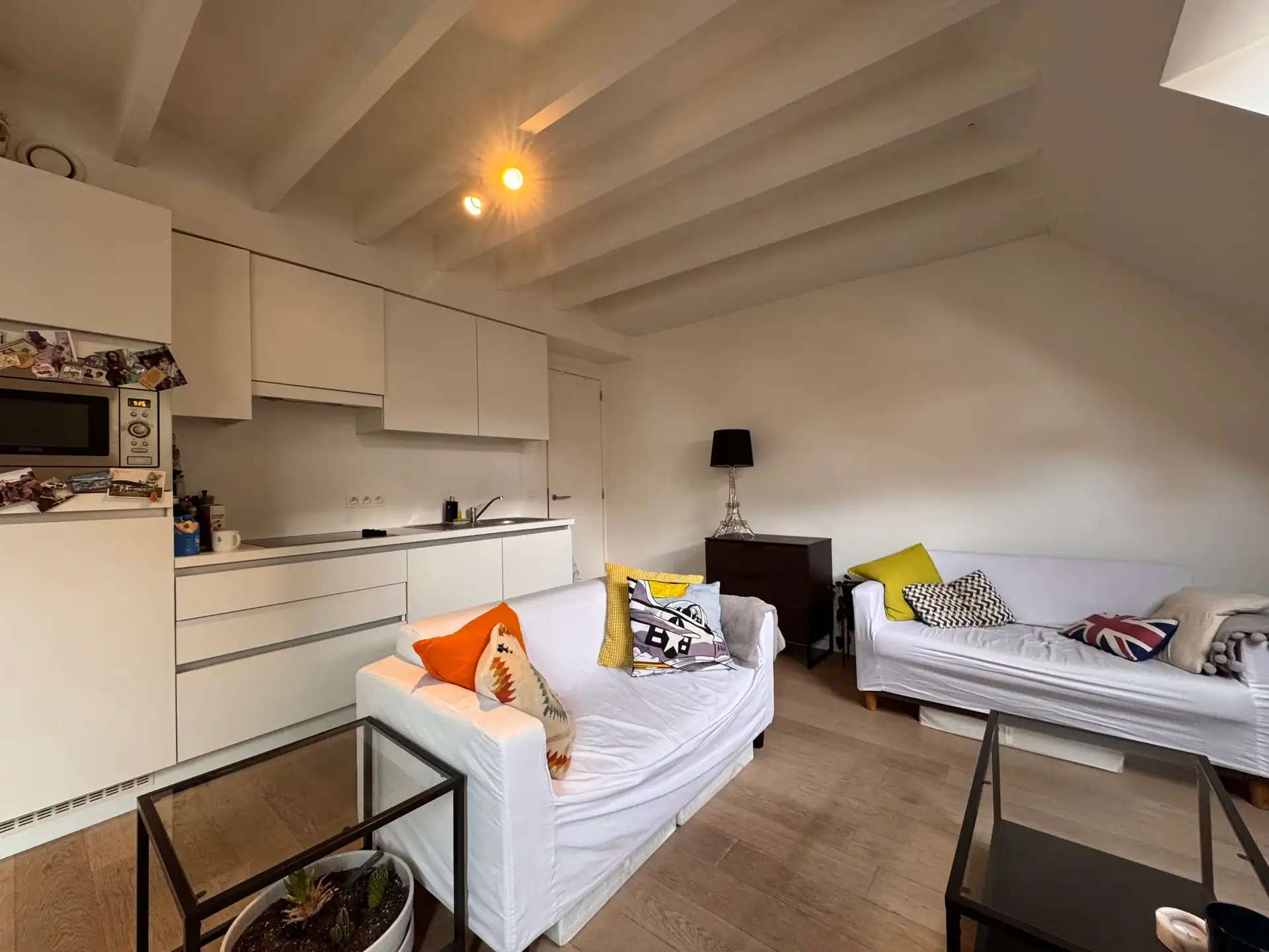 Appartement met 1 slaapkamer en terras in hartje Leuven foto 2