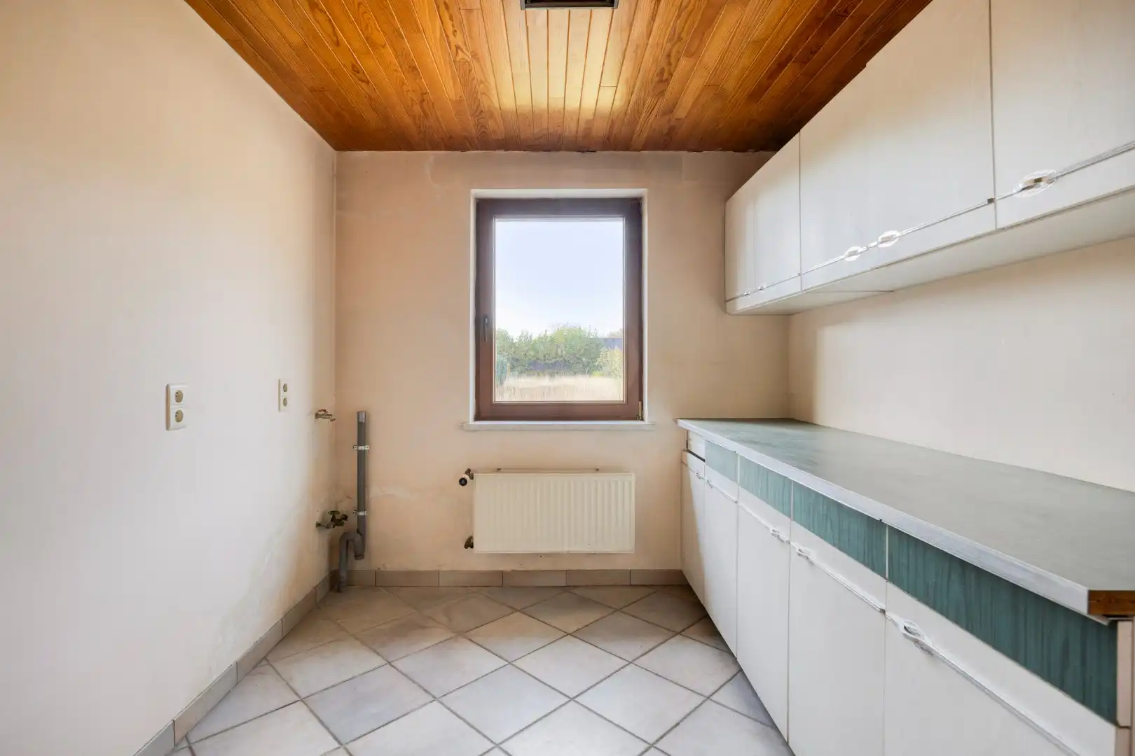 Ruime woning met ruime tuin en garage op een perceel van 802m² in Holsbeek – EPC 280 kWh/m² - bewoonbare opp. 243 m² foto 10