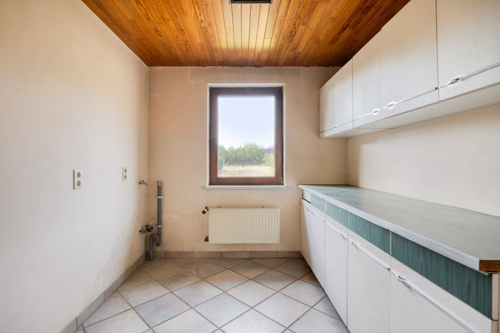 Ruime woning met ruime tuin en garage op een perceel van 802m² in Holsbeek – EPC 280 kWh/m² - bewoonbare opp. 243 m² foto 10