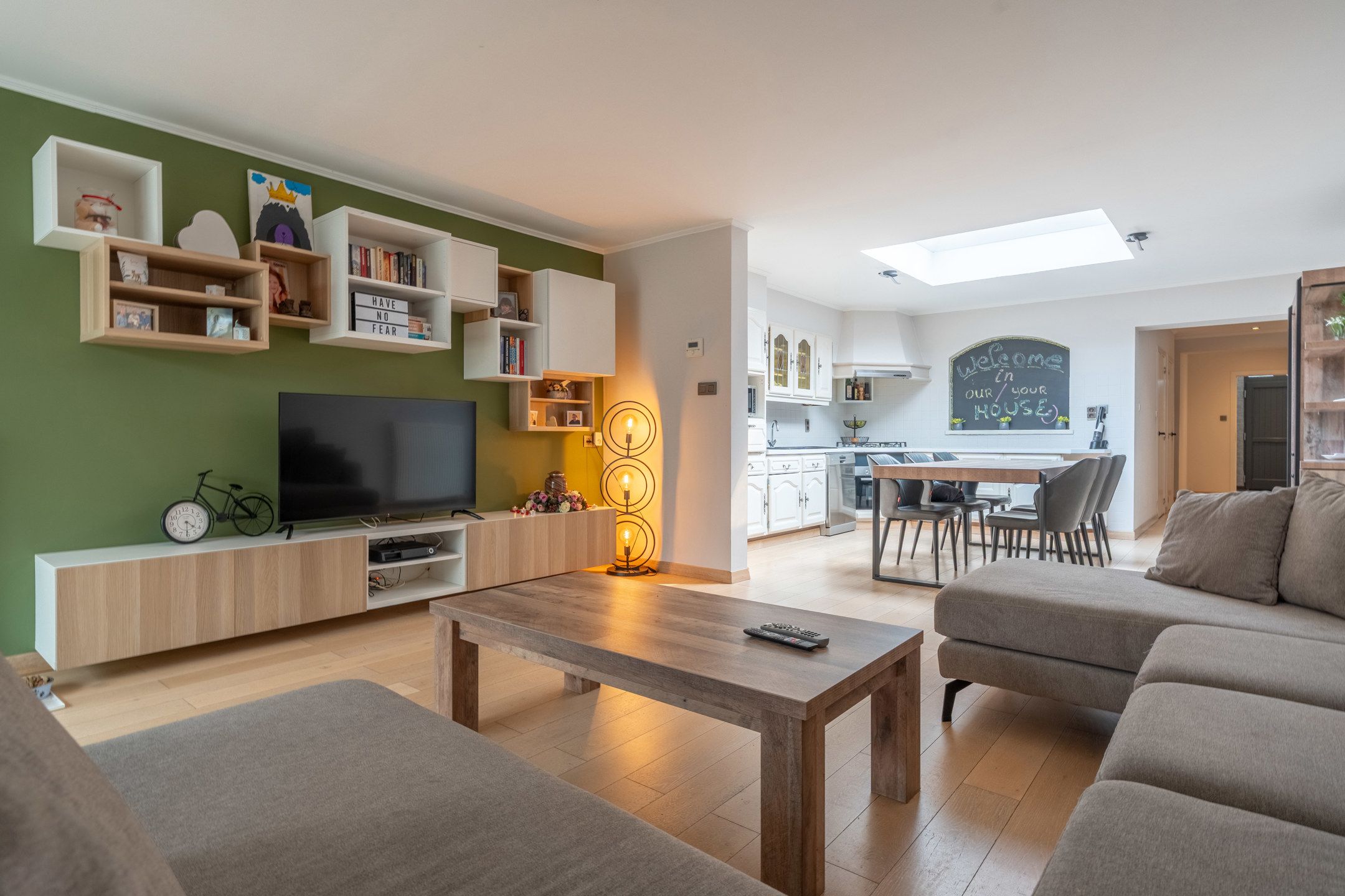 Instapklare gezinswoning met 3 slpk's en tuin te Turnhout. foto 14