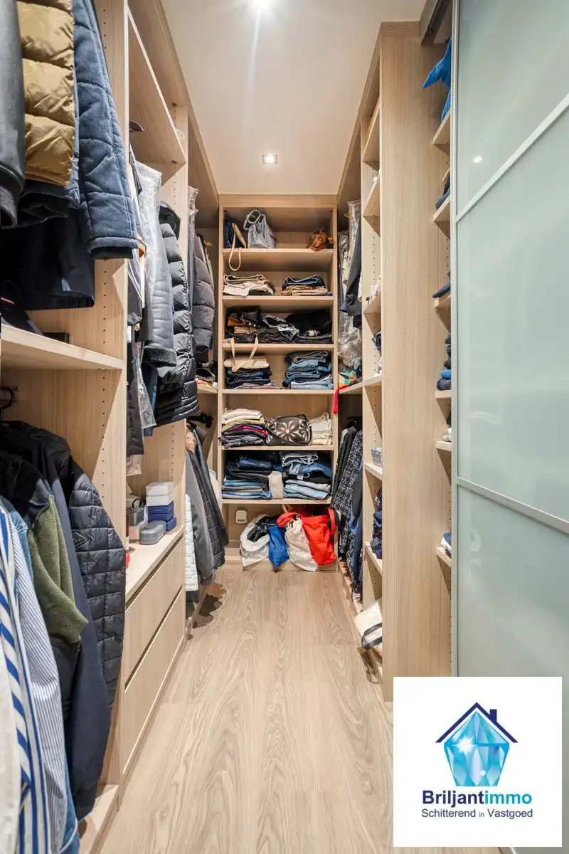 Exclusief afgewerkte duplex met 3 slaapkamers en zonneterras foto 13