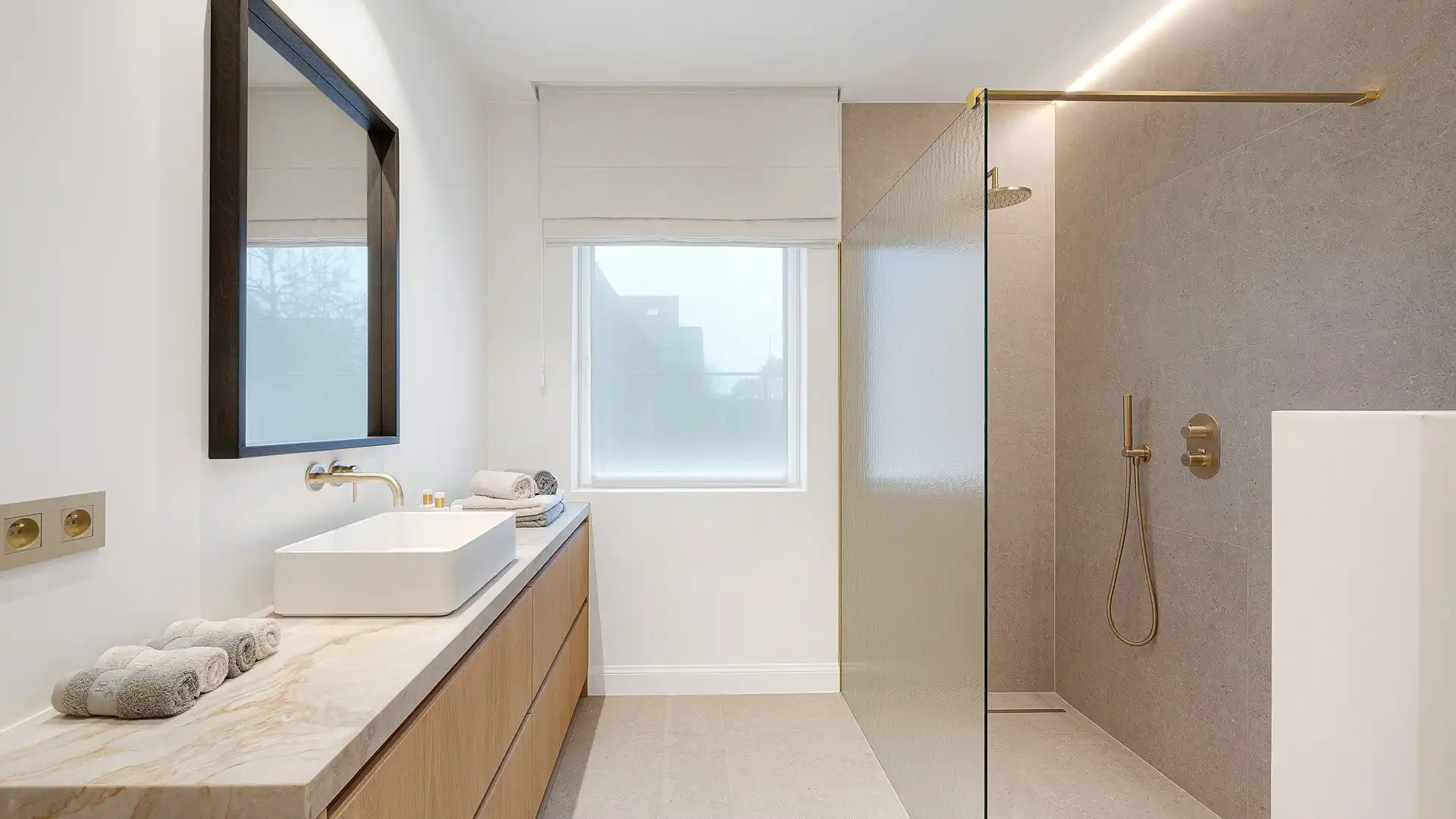 Luxueuze, alleenstaande villa in een residentiële wijk in Knokke met 5 slaapkamers. foto 21