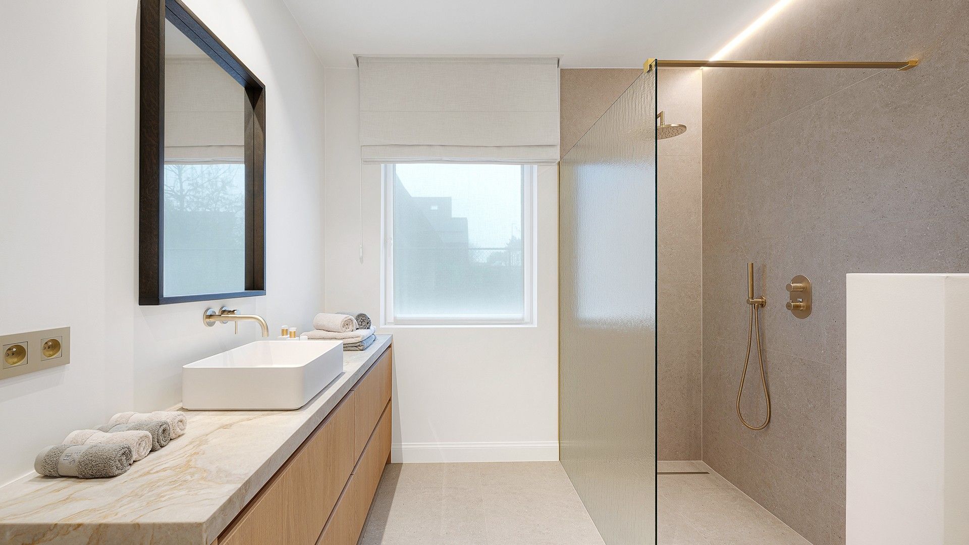 Luxueuze, alleenstaande villa in een residentiële wijk in Knokke met 5 slaapkamers. foto 21