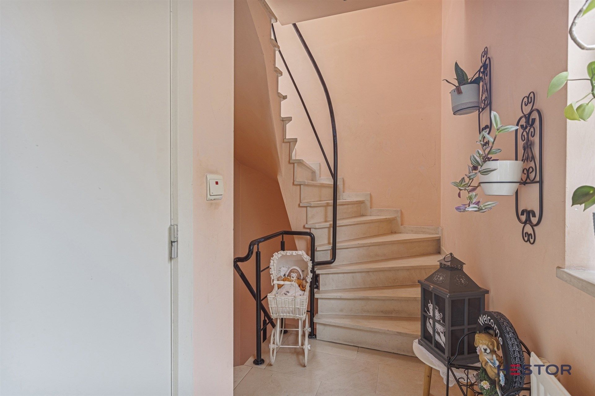 Woning voor gemengd gebruik in het centrum van Zele foto 16