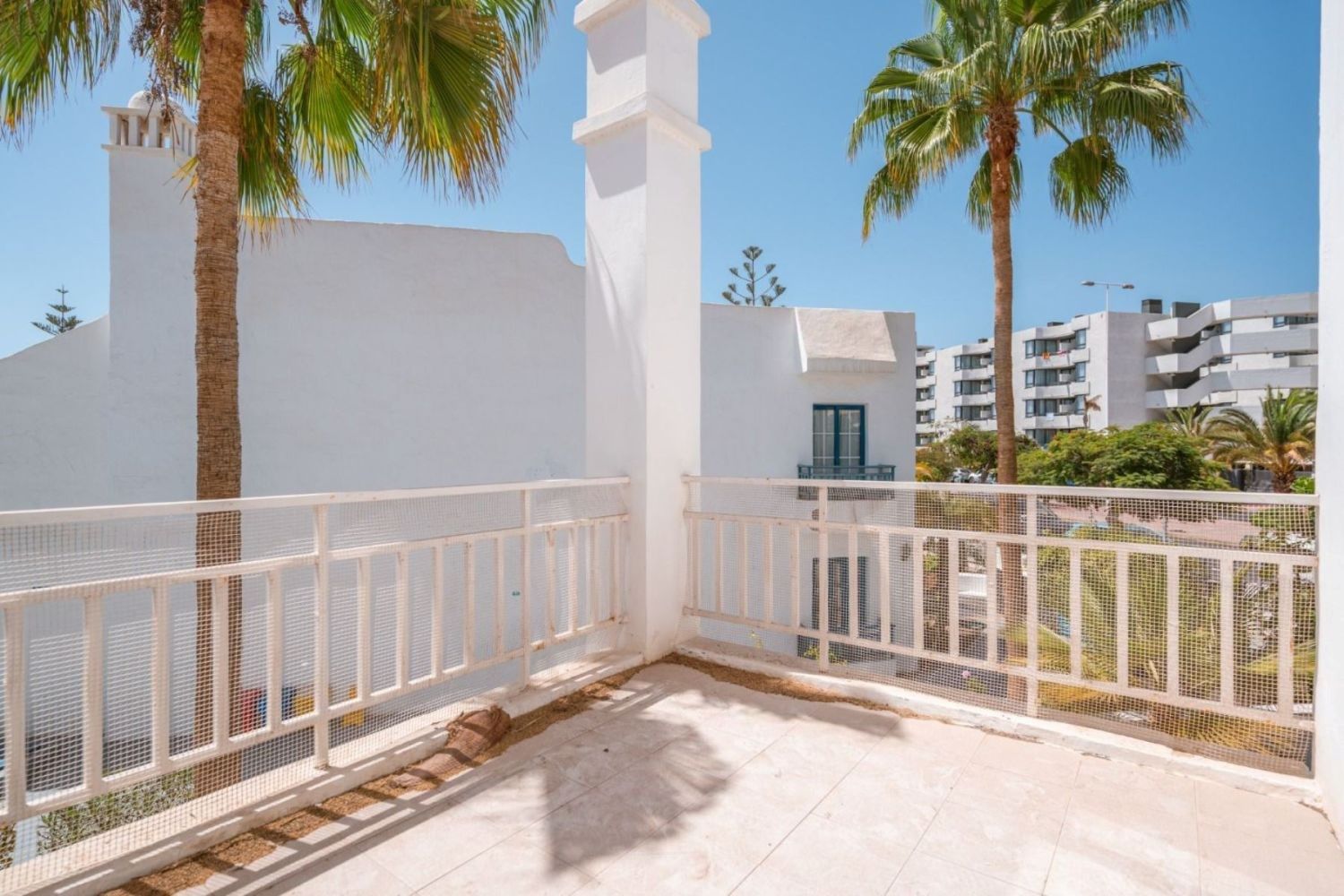 Ruime en Zonnige Appartementen op Slechts 600 Meter van het Strand foto 8