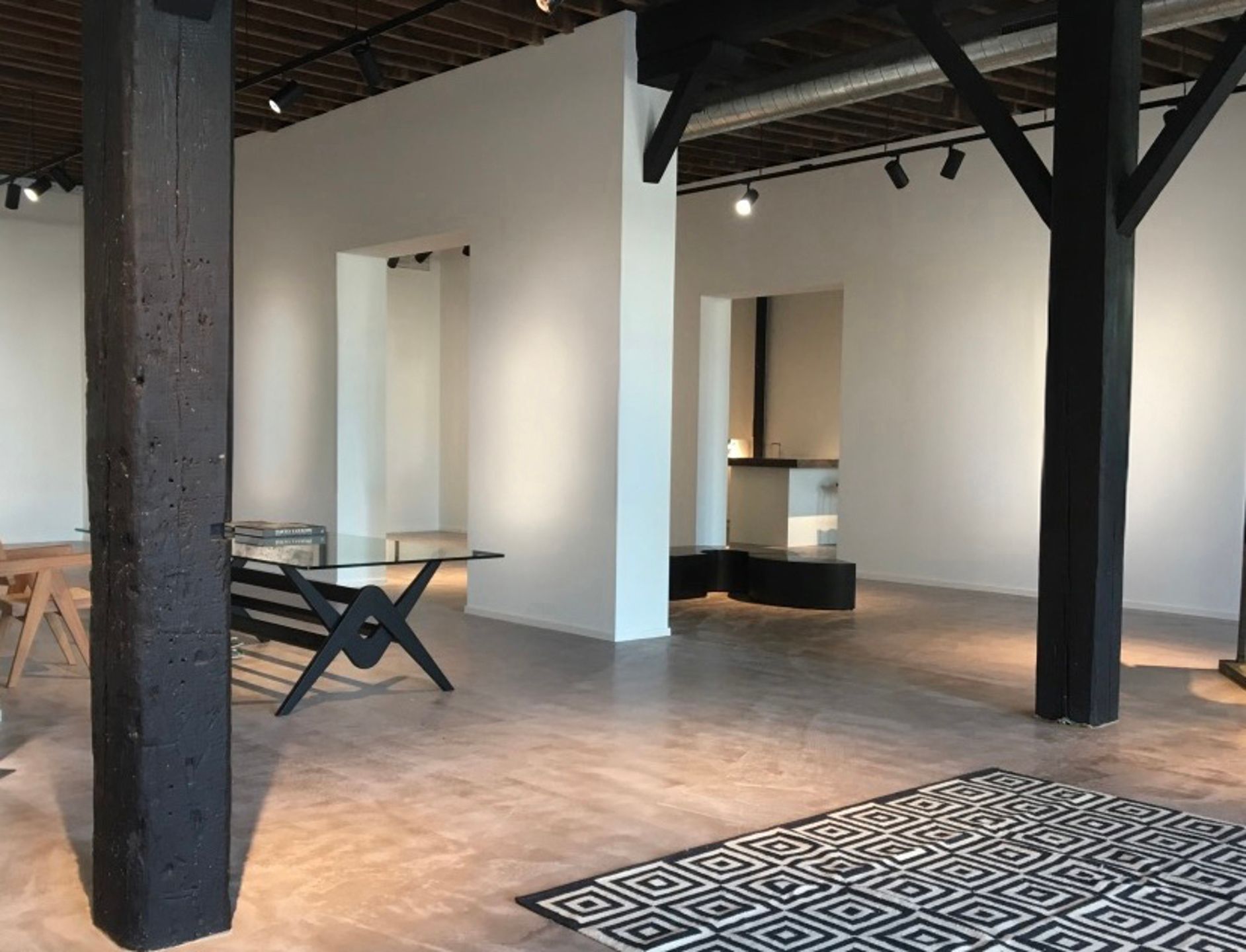 ANTWERPEN - Commercieel gelijkvloers op het Eilandje foto 2