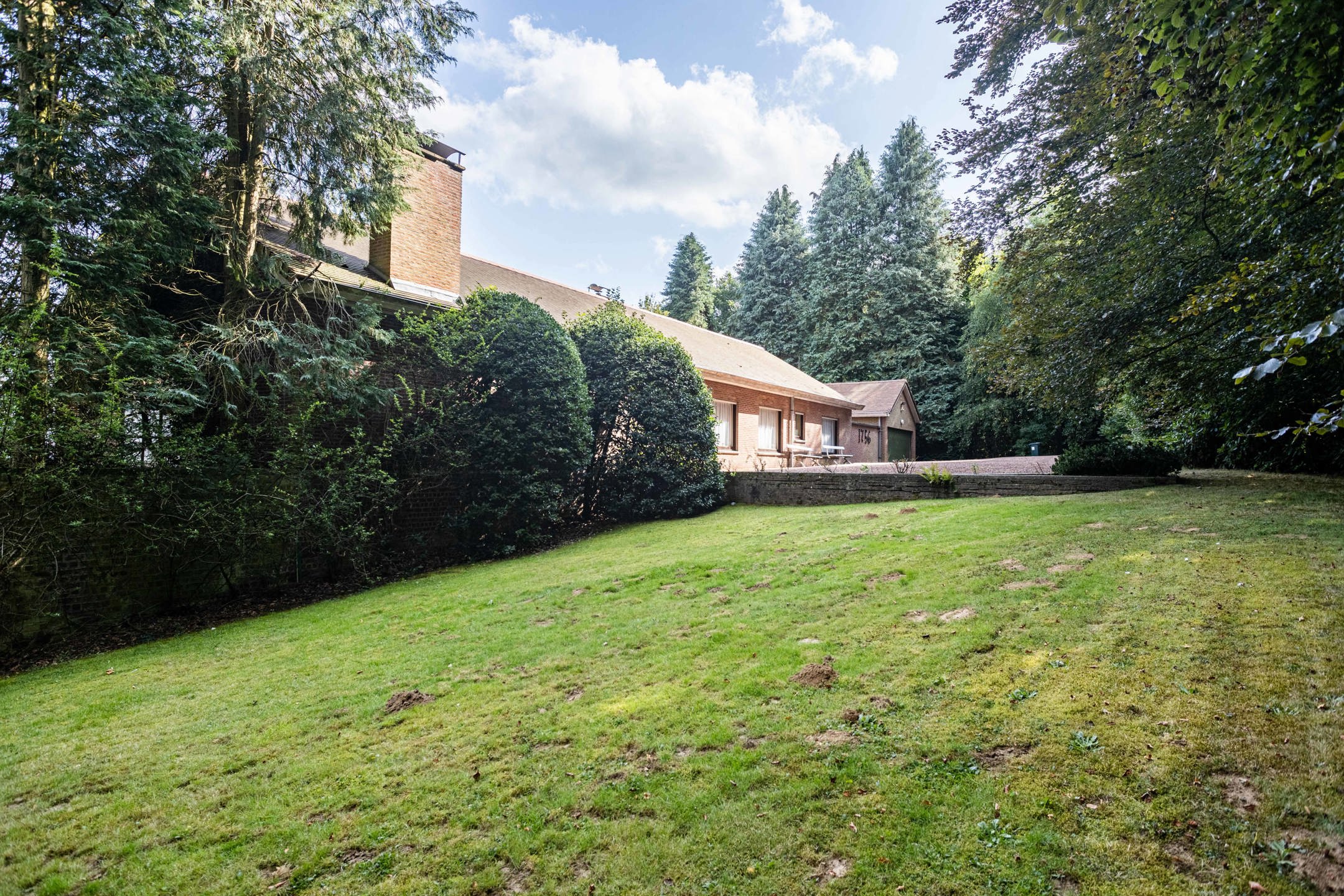 Uitzonderlijke villa met prachtige zichten op unieke ligging foto 22