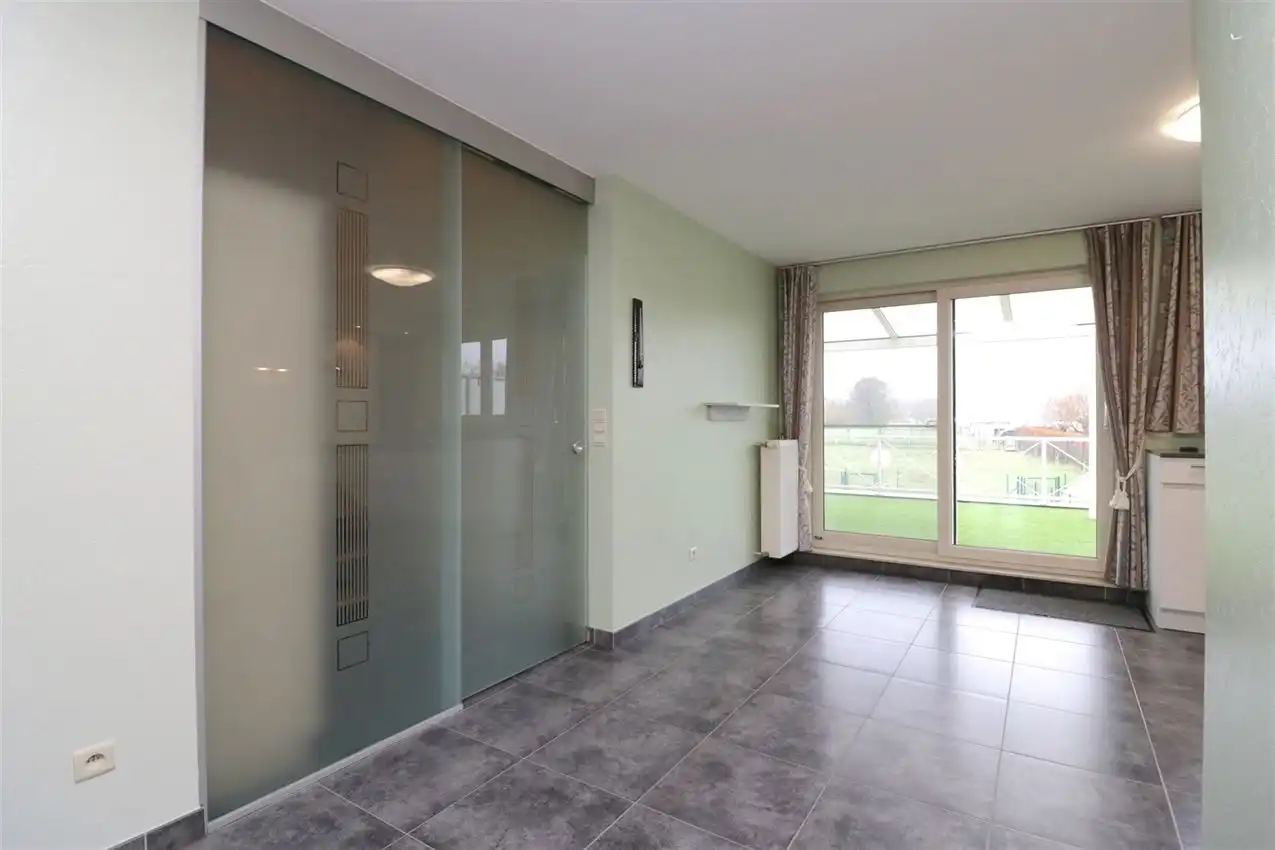 Duplex met lif tot slaapniveau, groot terras & garage foto 12