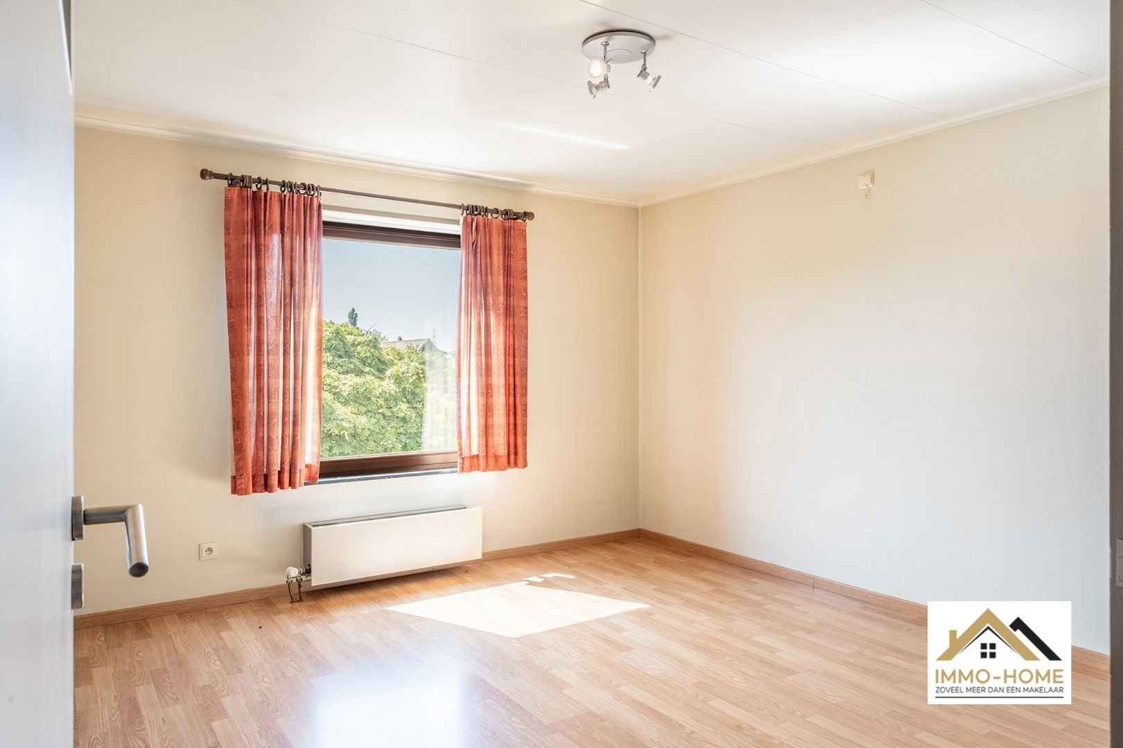 Mooie instapklare woning in rustige wijk te Evergem foto 16