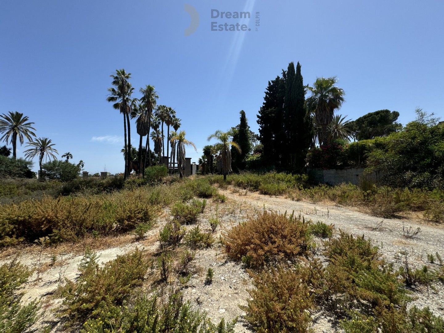 Laatste en grootste perceel beschikbaar in Atalaya de Rio Verde, Puerto Banús. foto 14