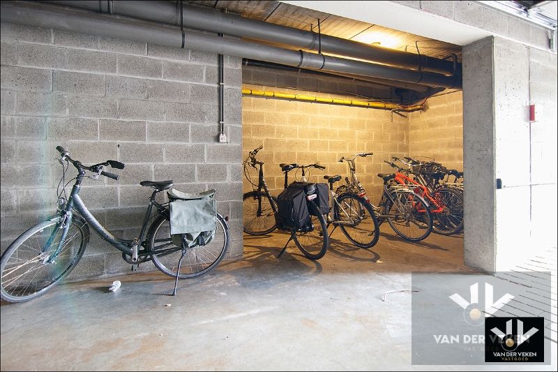Ruim appartement met groen uitzicht te Hasselt foto 19