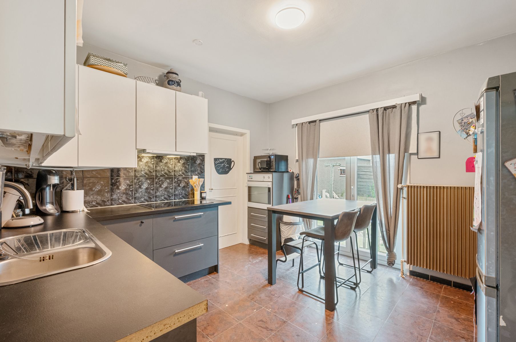 KWENENBOS: woning met 3 kamers, dubbele garage en grote tuin foto 7