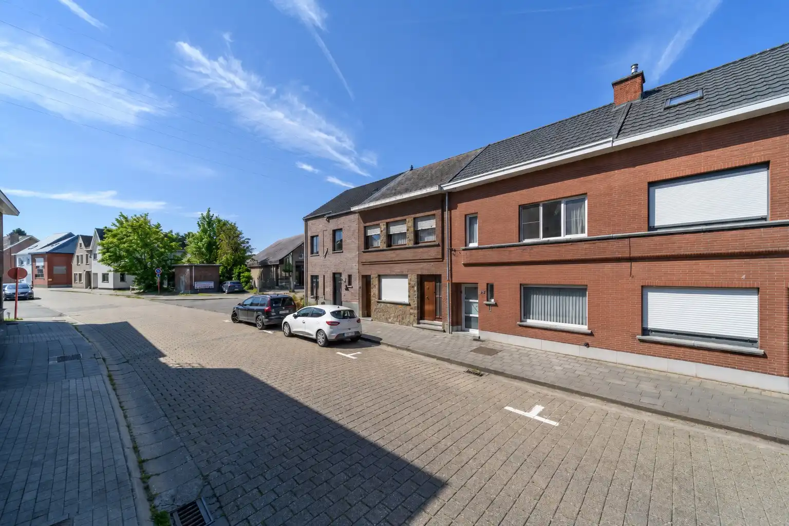 Instapklare gezinswoning nabij dorp Nieuwerkerken foto 16
