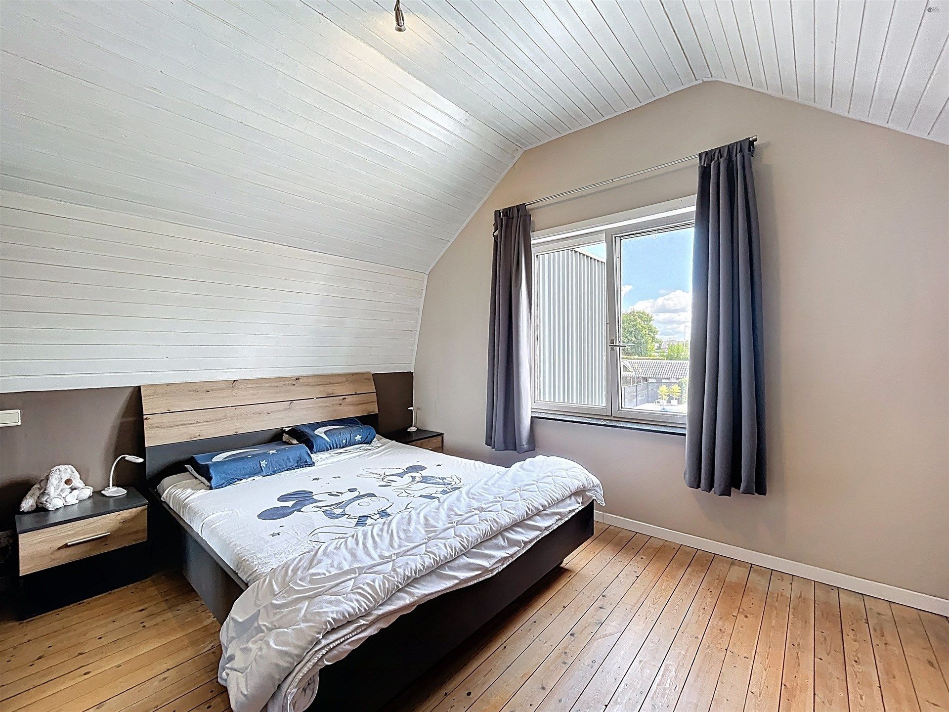 instapklare gezinswoning met 3 slaapkamers en prachtige tuin op perceel van 320m² foto 8