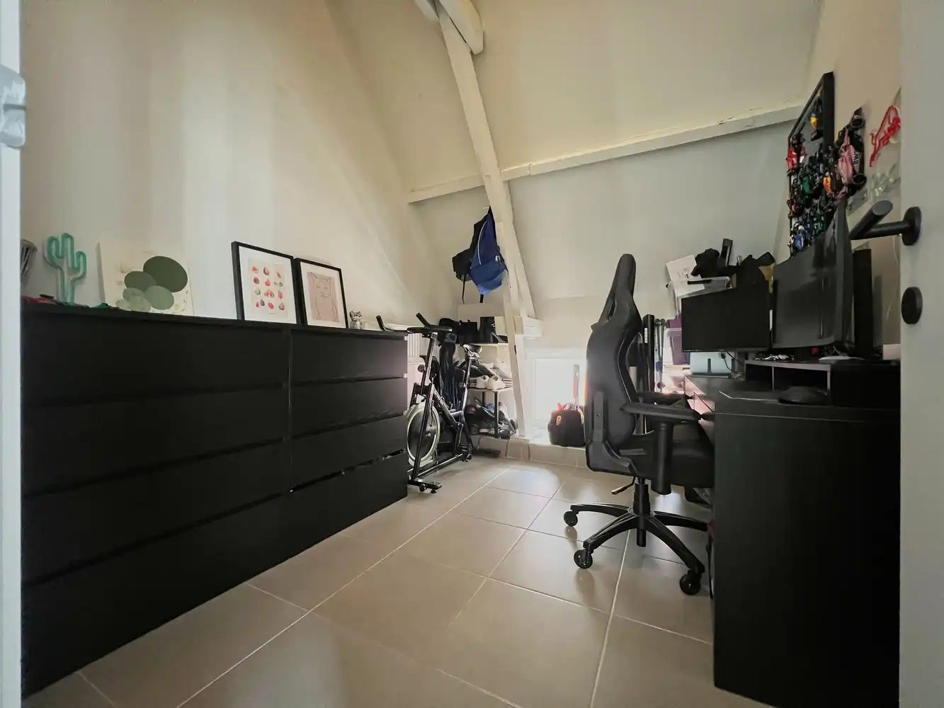 Hip en stijlvol 2-slaapkamer-app. in loftstijl + terras foto 8