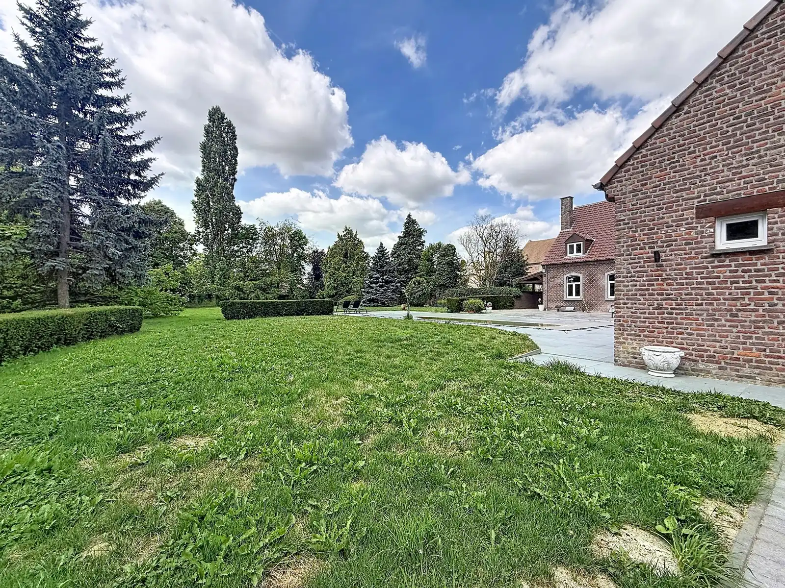 Villa met orangerie & zwembad - 6  slpks en 3 bdks foto 38
