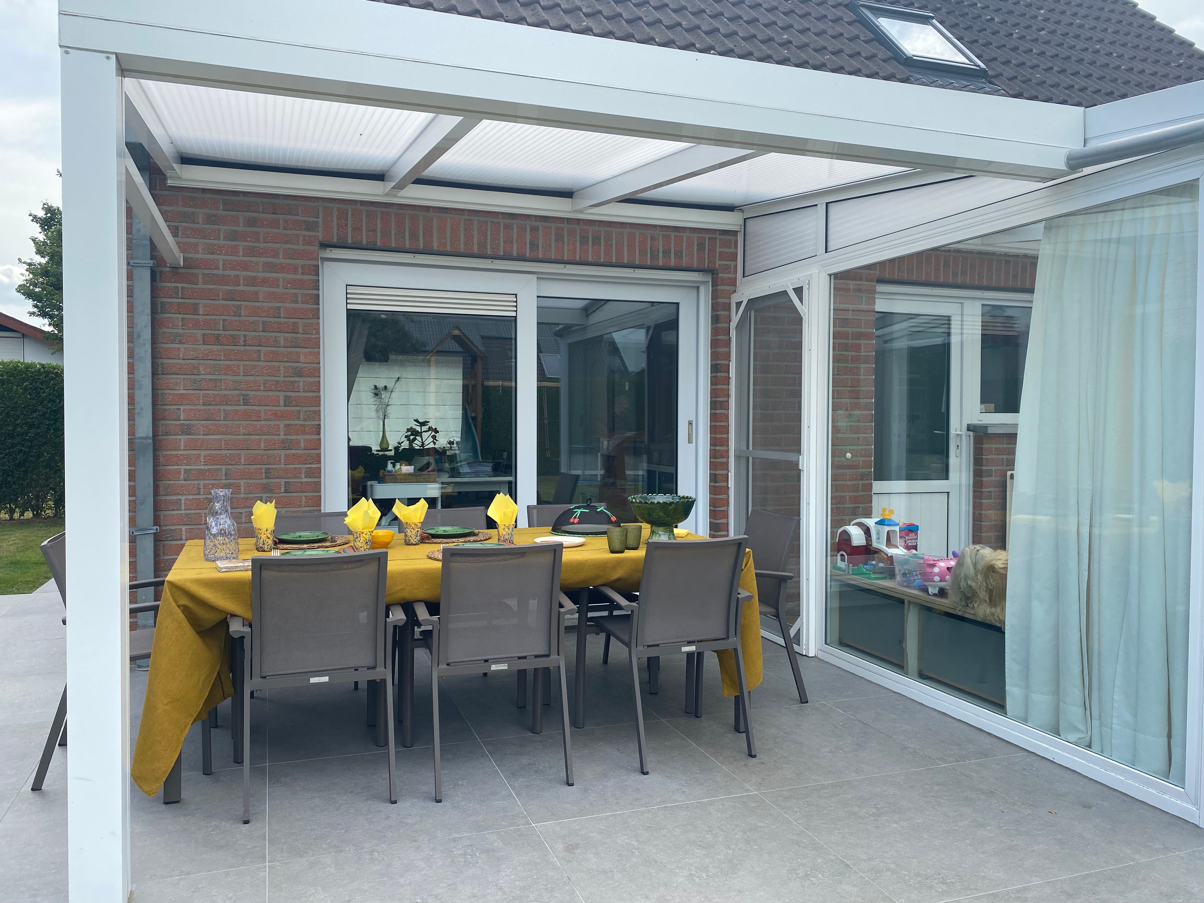 Instapklare gezinswoning met tuin op een toplocatie in Deinze foto 3