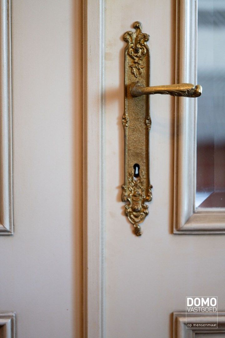 Karaktervolle woning - ruim, zonnig en centraal gelegen. Begint jouw nieuwe thuis hier? foto 7