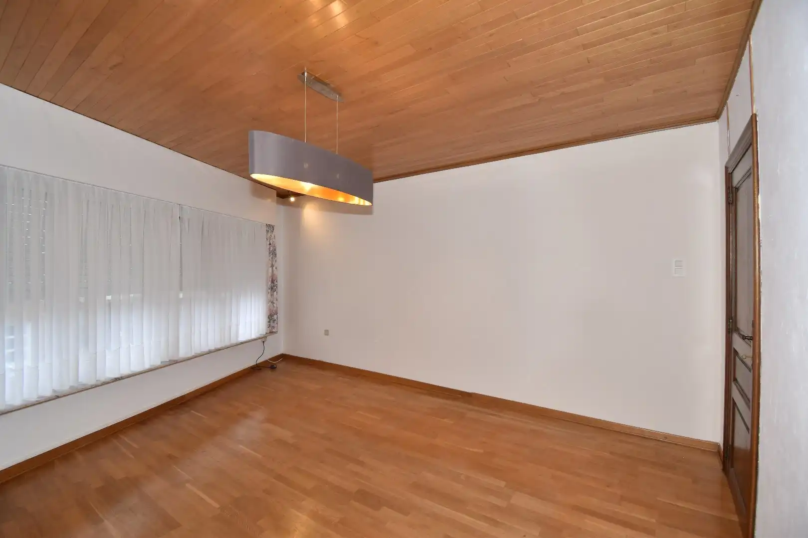 Rijwoning met garage gelegen centrum Maldegem foto 17