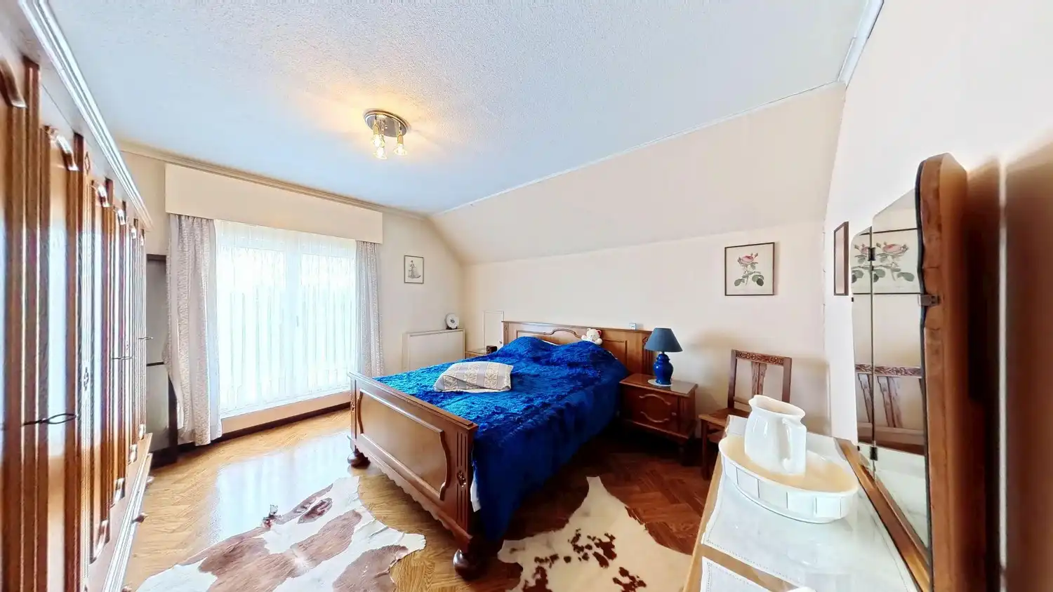 Ruime woning met 5 slaapkamers, winkelruimte én magazijn! foto 15