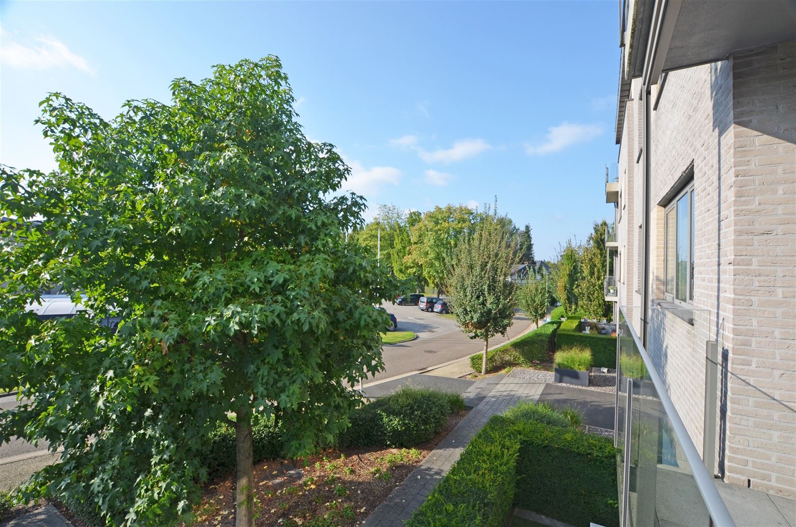 Instapklaar drieslaapkamer appartement op het ‘Hollands Veld’ foto 2