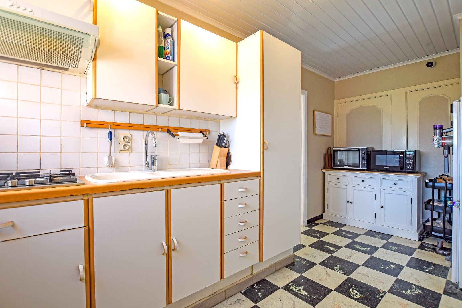 Vleteren, ruim perceel bouwgrond. Opp: 3247m². foto 10