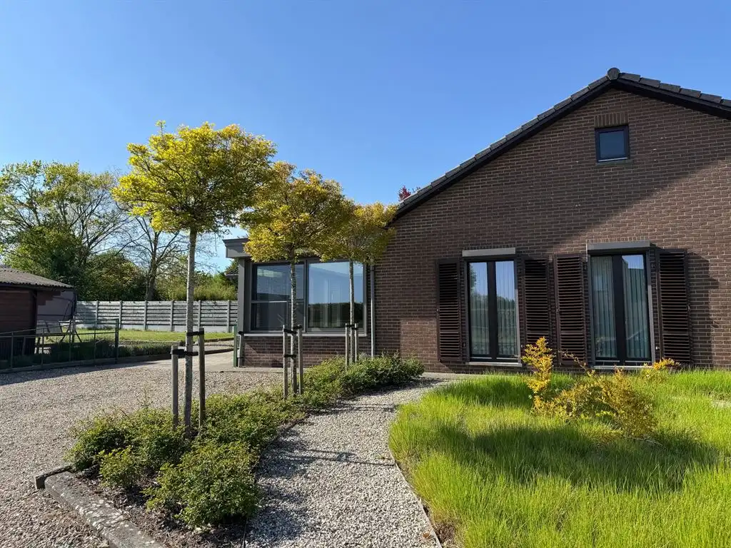 Landelijk gelegen vrijstaande woning foto 15