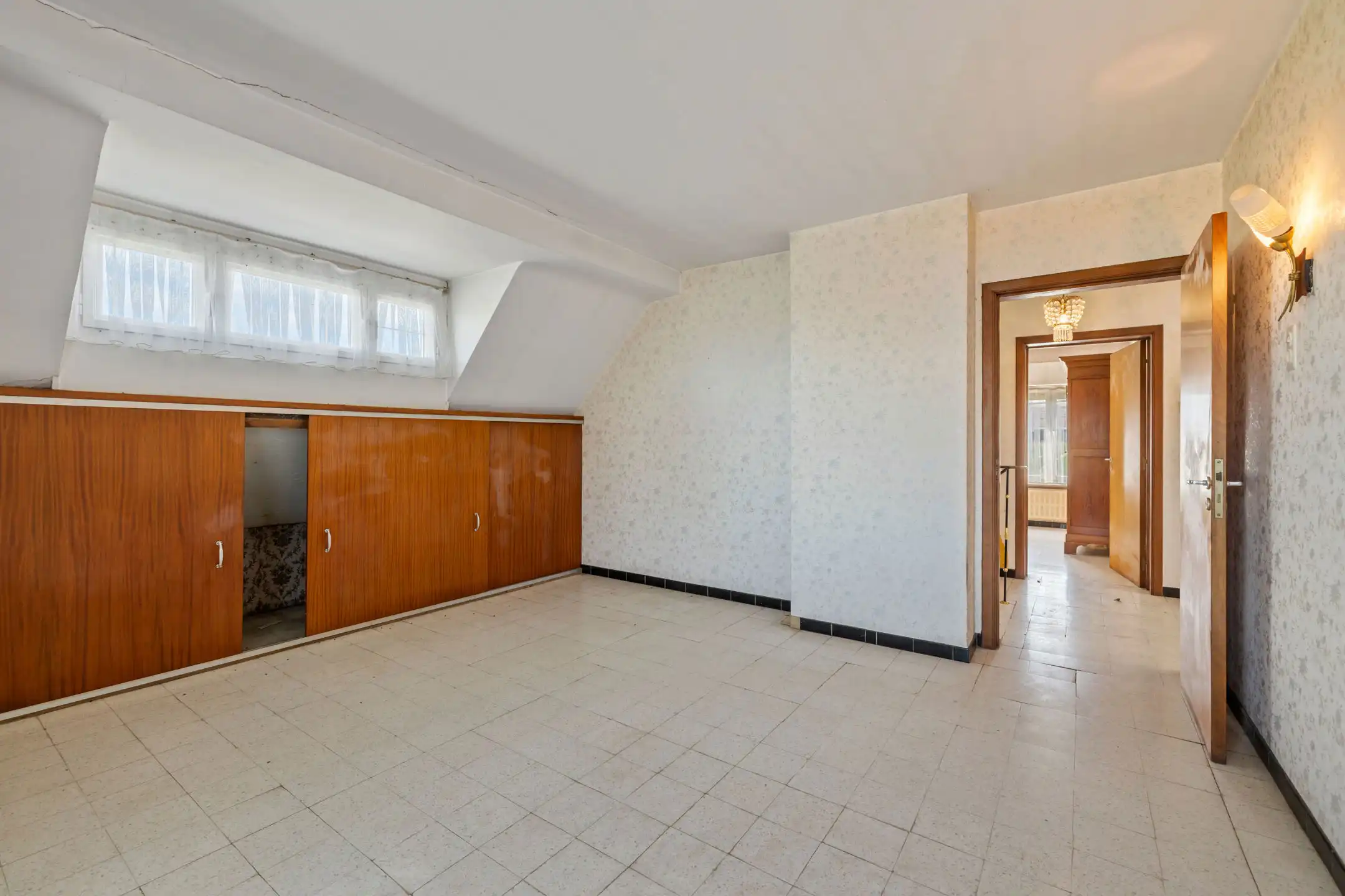 Hoeve met bijgebouwen op  +-75 a foto 17