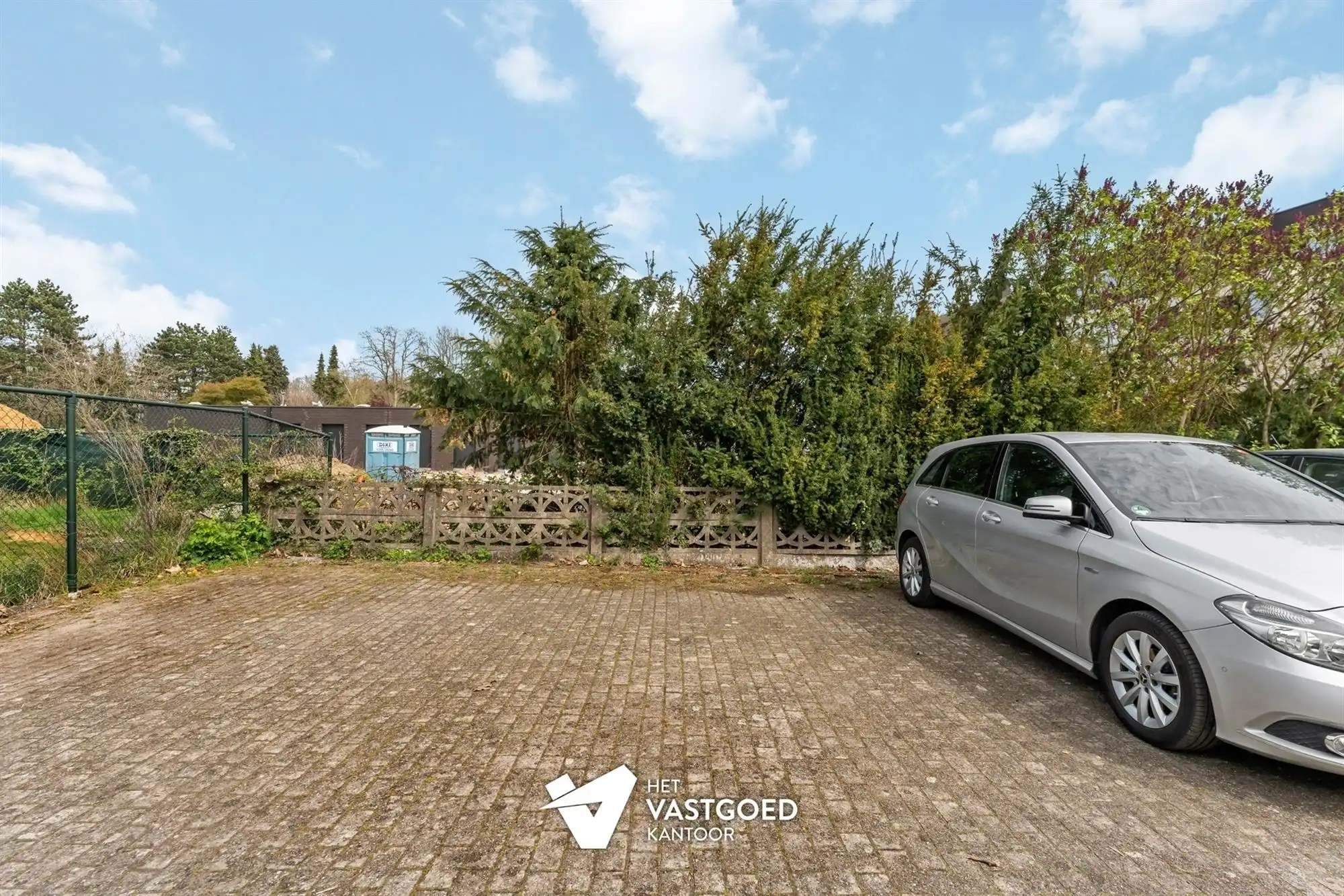 VOLLEDIG GERENOVEERD APPARTEMENT (65M²) MET 1 SLAAPKAMER, AUTOSTAANPLAATS EN GARAGEBOX TE HEUSDEN-ZOLDER foto 15