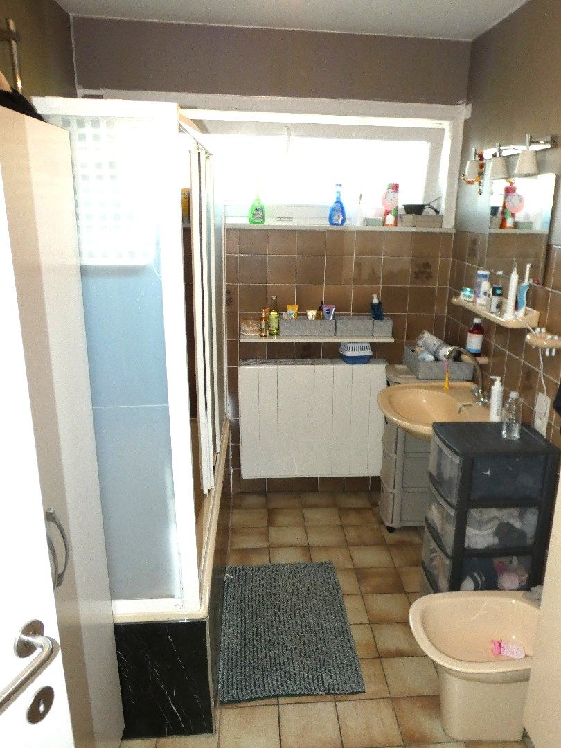 Ruime gezinswoning met 4 slp, garage en tuin, Roeselare foto 21