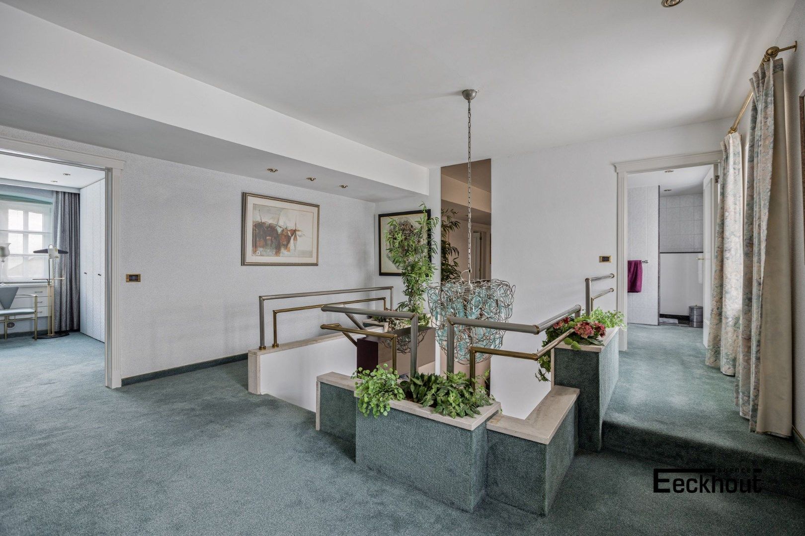 Luxe villa in De Haan met binnenzwembad, 4 slaapkamers, gerenoveerd in 1991, EPC-waarde 222.00, energielabel C, 2 badkamers, 2 garages, perceeloppervlakte 8013  foto 14