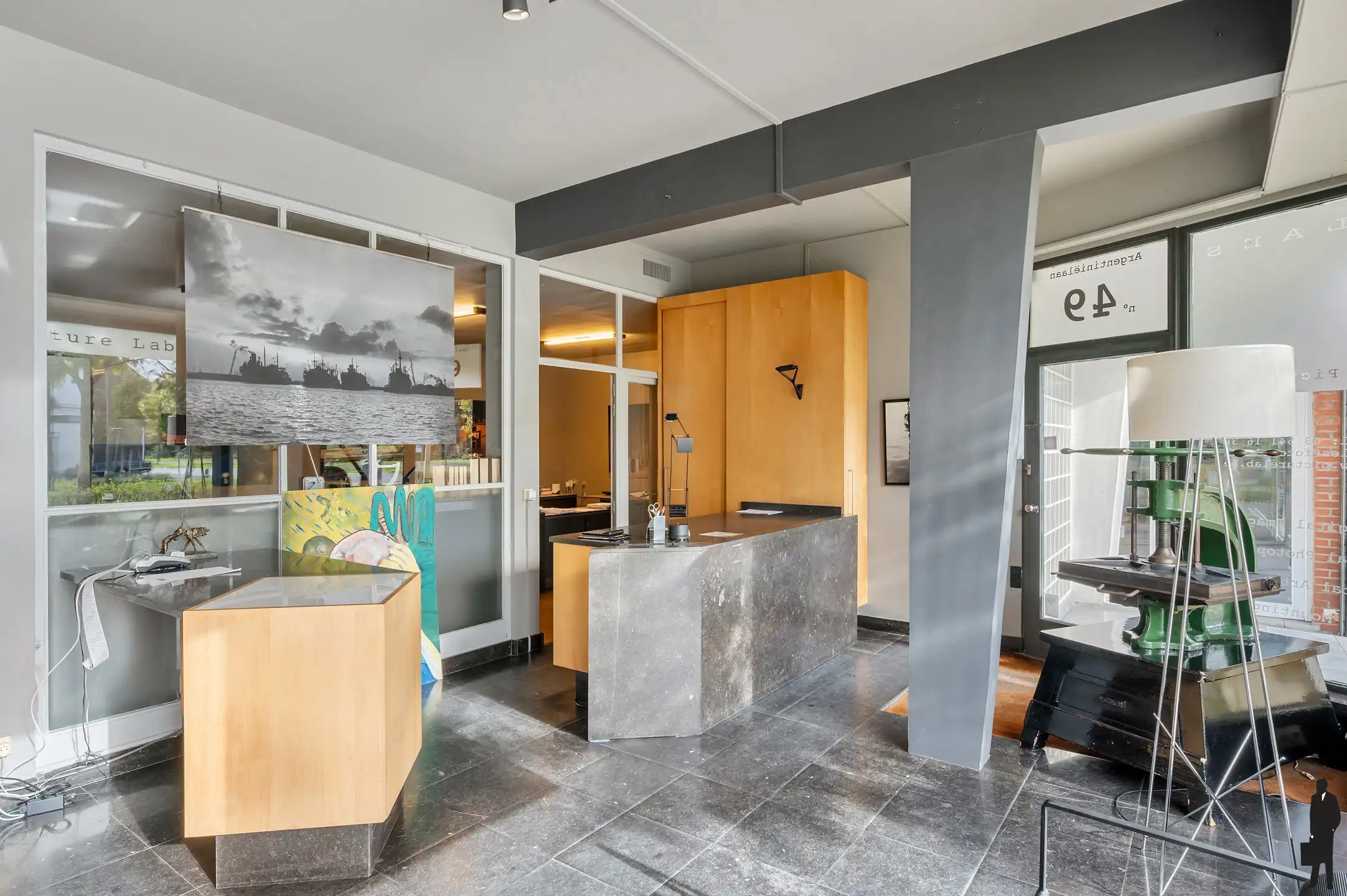 Uitzonderlijke kantoorruimte met fotostudio gelegen aan de Argentiniëlaan foto 16