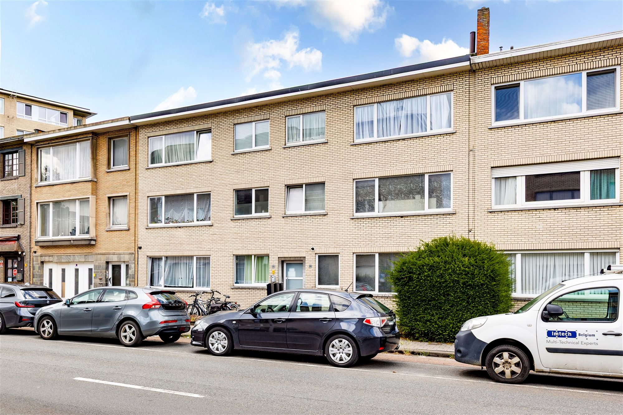 Instapklaar appartement met 2 slaapkamers. foto {{pictureIndex}}