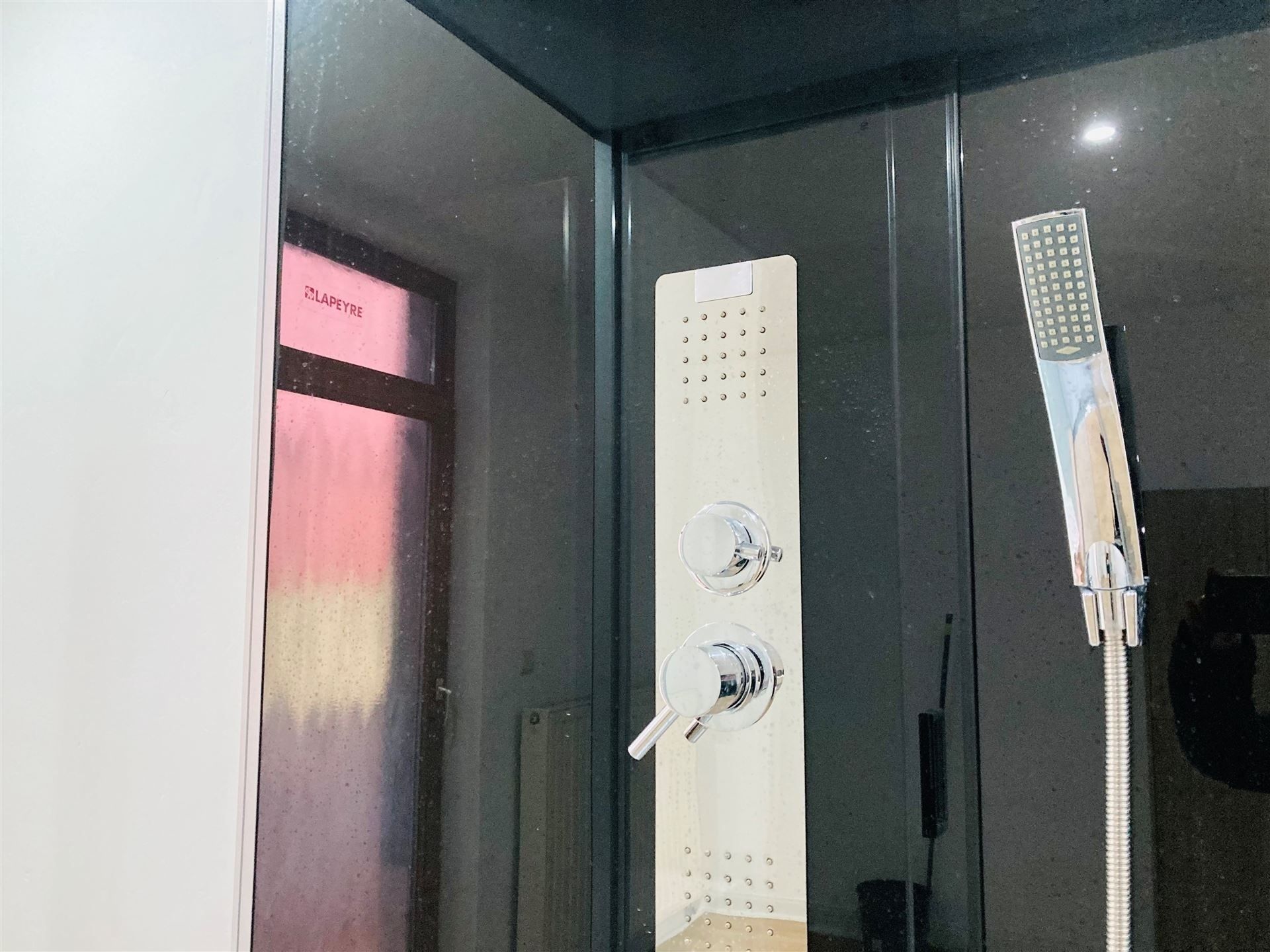 Gerenoveerde woning - Vlakbij CEE Wijk  foto 18