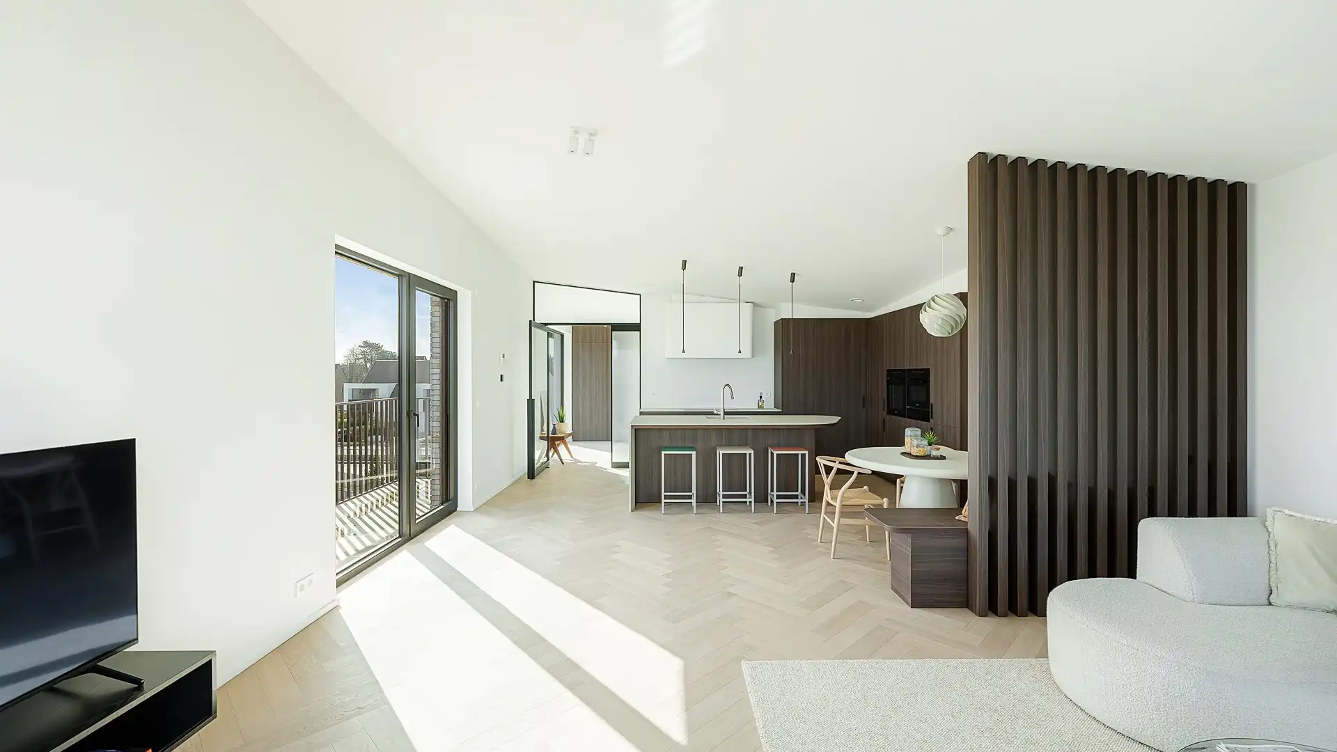 Uitzonderlijk appartement (±200 m²) met terrassen, lift en garage voor 4 wagens foto 12