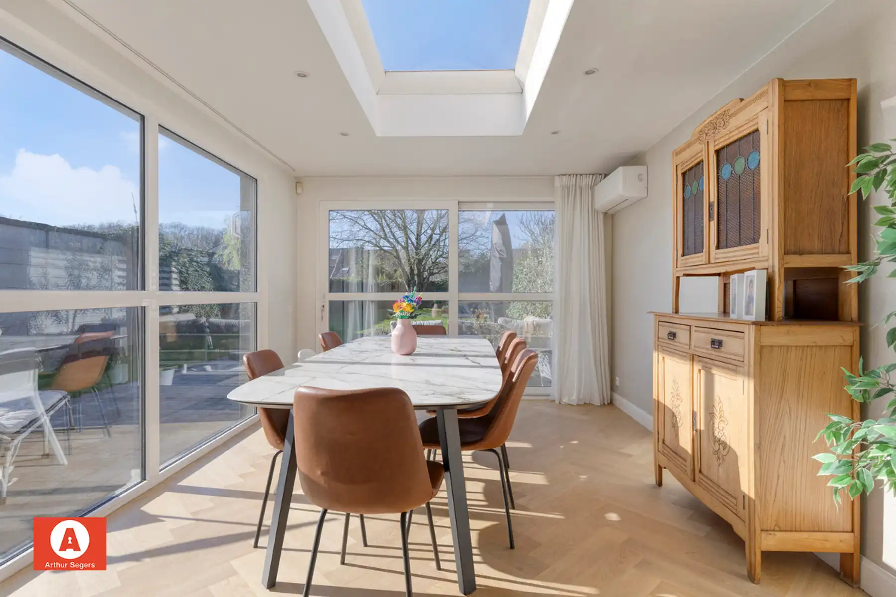 Elegante gezinswoning mét 4 slaapkamers in Lippelo. foto 18