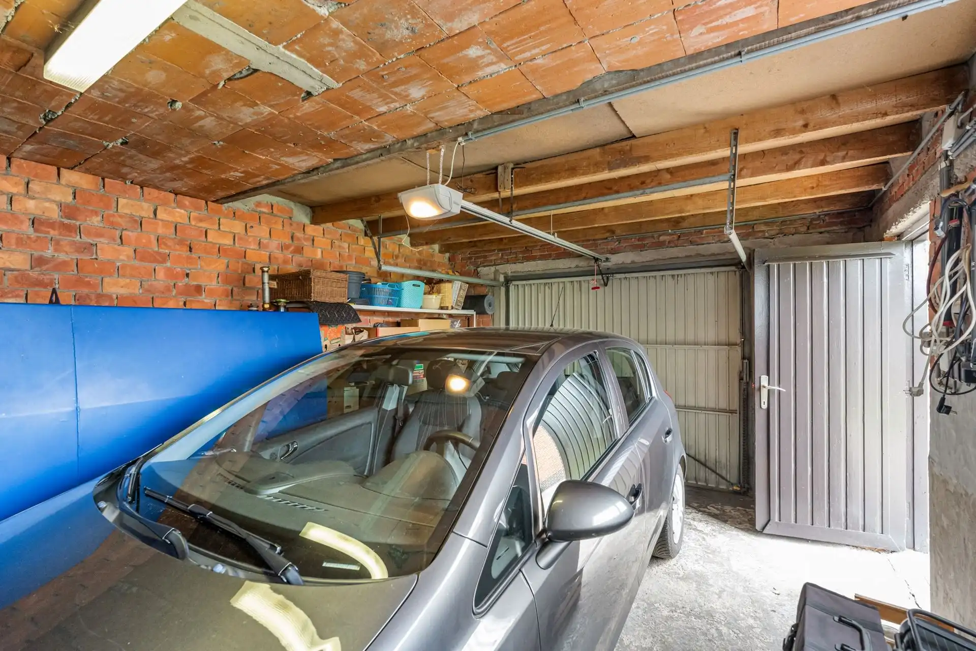 Vrijstaande eengezinswoning met bijhorende gronden foto 27