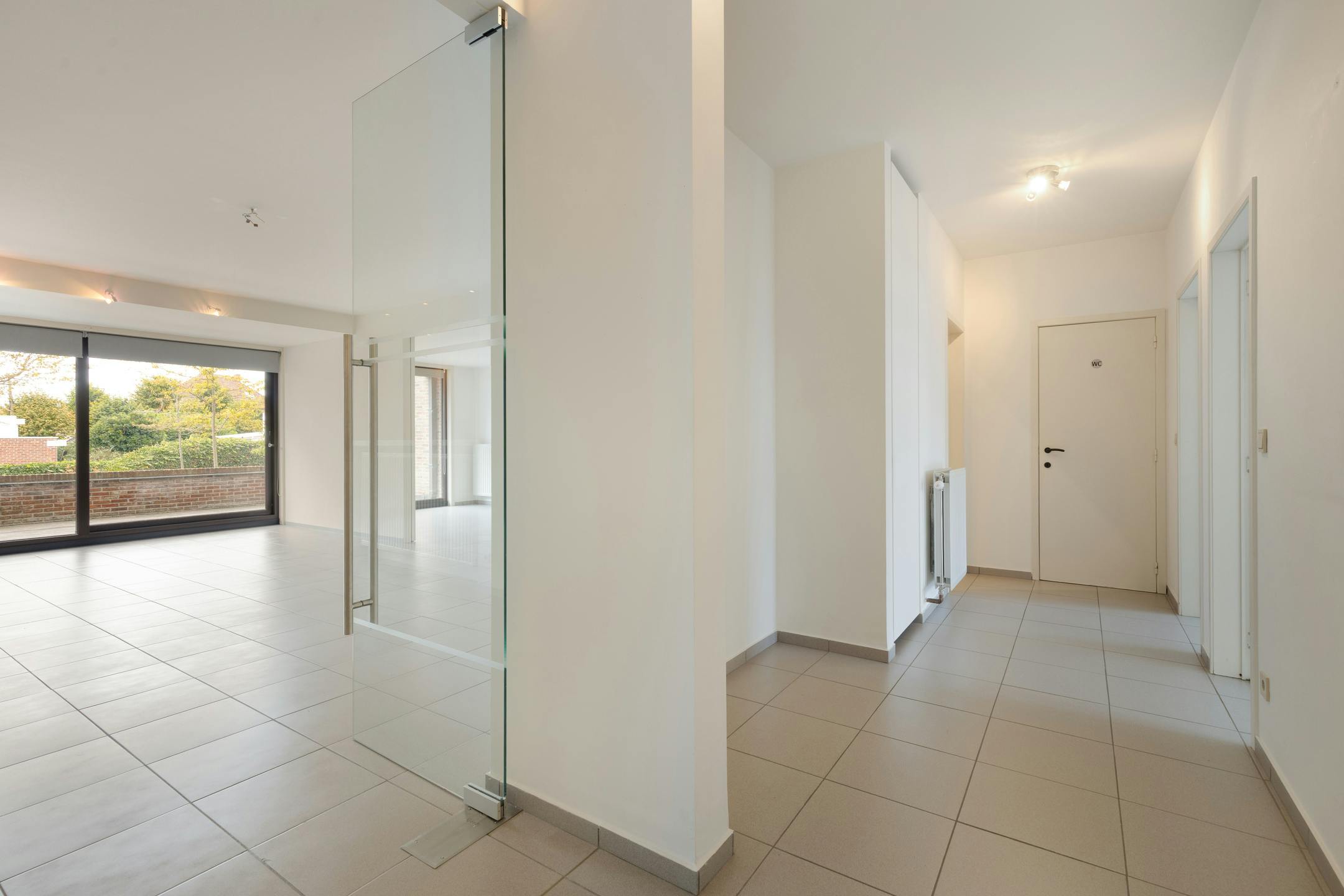 Appartement met 3 slaapkamers en ruim terras met tuin in Koksijde foto 9