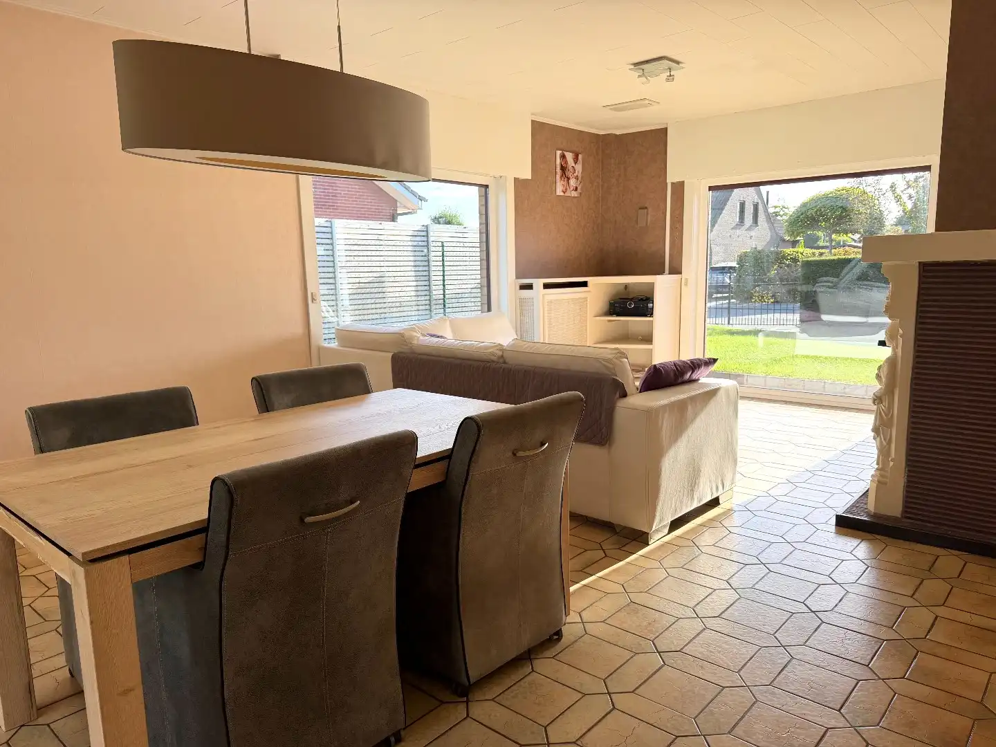 Gelijkvloerse woning met ruime tuin te koop op 720 m² in De Wijnberg te Wevelgem foto 6