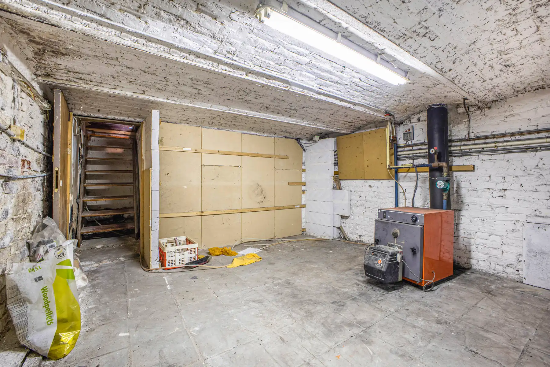 Eengezinswoning met 2 slaapkamers, inrichtbare zolder & tuin foto 23