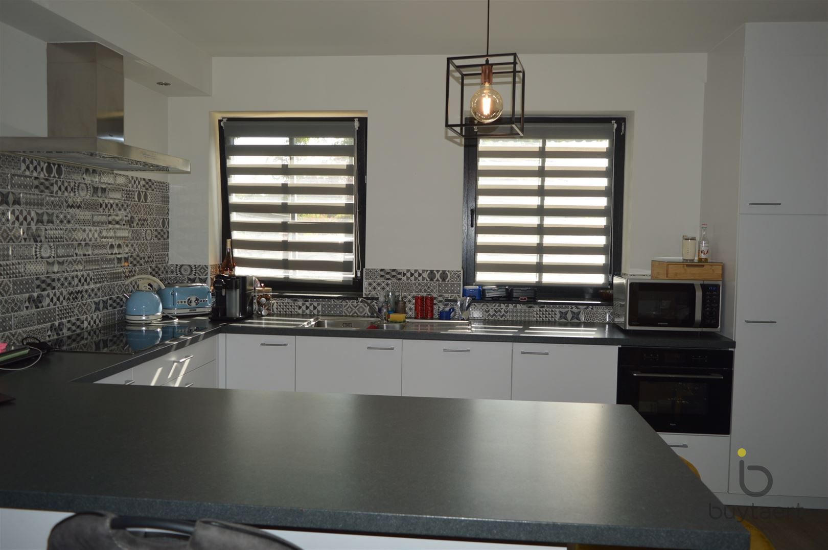 Recente ruime en lichte woning te Schilde. foto 6