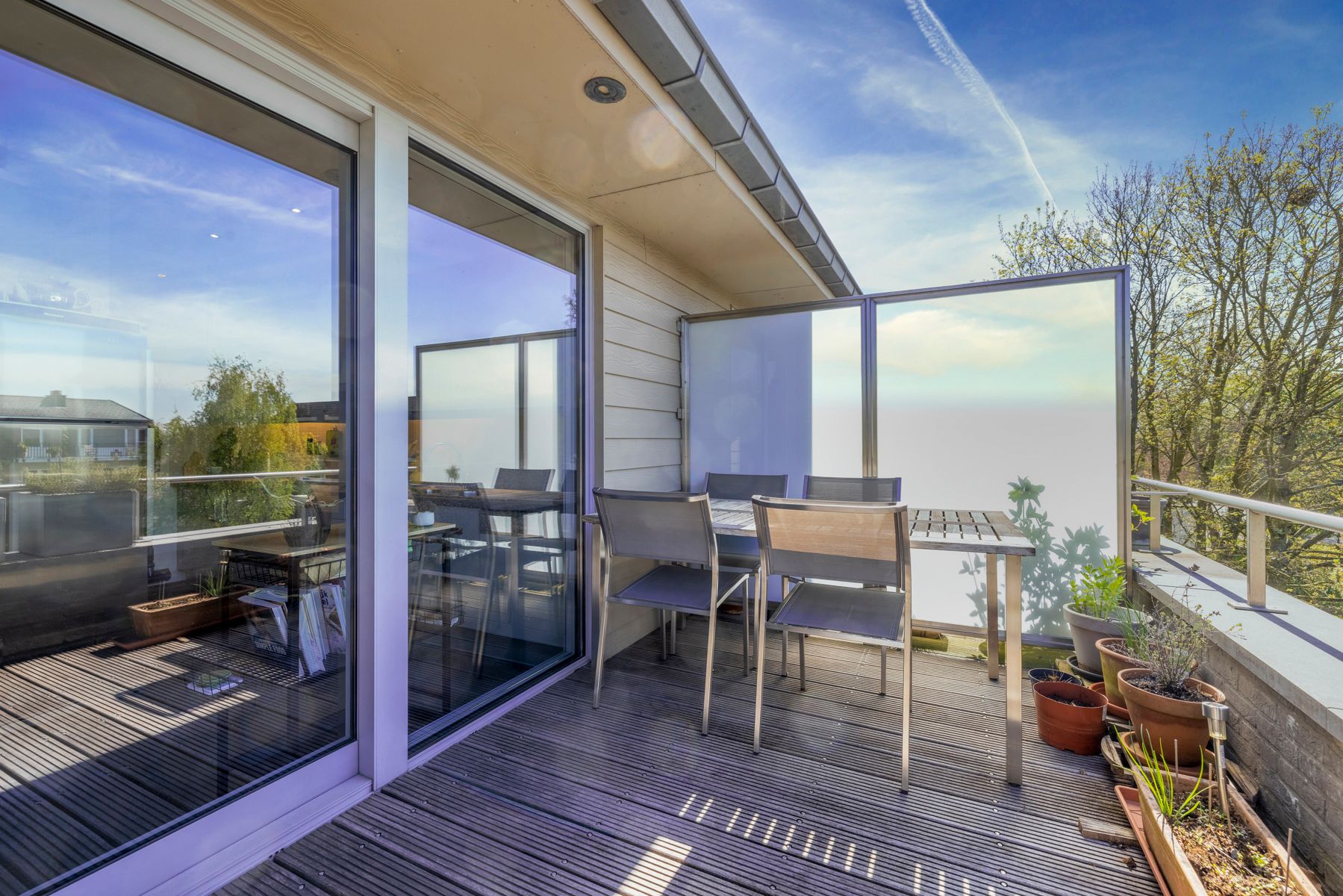 Penthouse met 2 slaapkamers, autostaanplaats en 2 terrassen foto 10